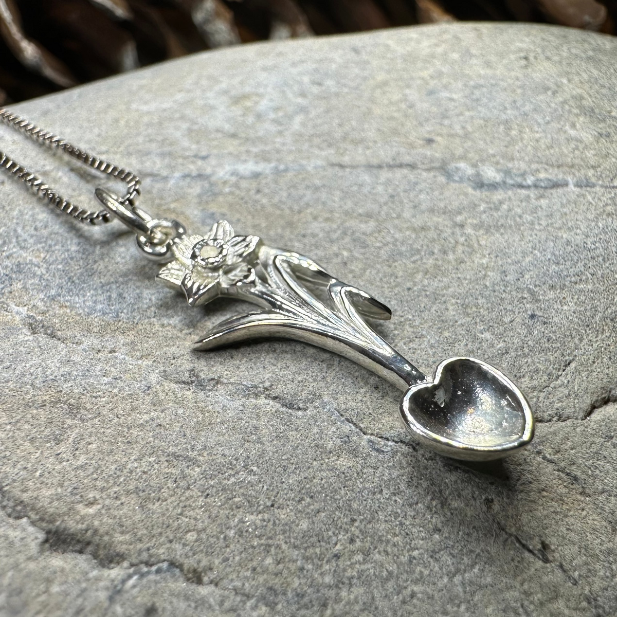 Welsh Daffodil Love Spoon Necklace | Pendant | Wiccan Center