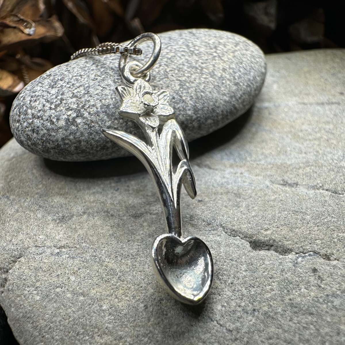 Welsh Daffodil Love Spoon Necklace | Pendant | Wiccan Center