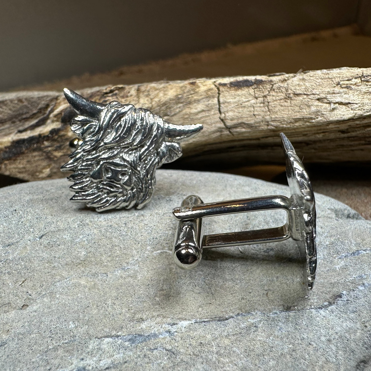 Scottish Highland Cow Cufflinks - Handmade in Scotland | Cuff Links | Wiccan Center