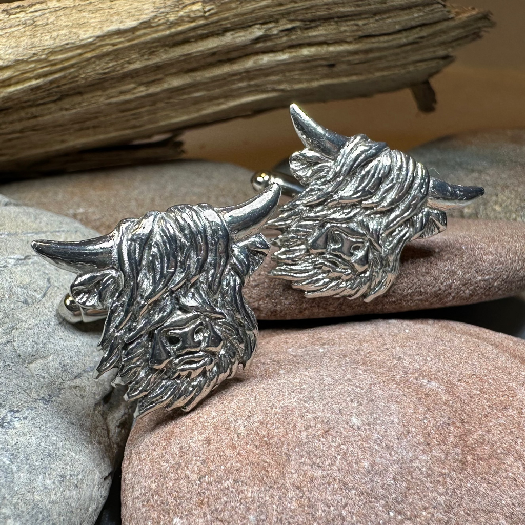 Scottish Highland Cow Cufflinks - Handmade in Scotland | Cuff Links | Wiccan Center