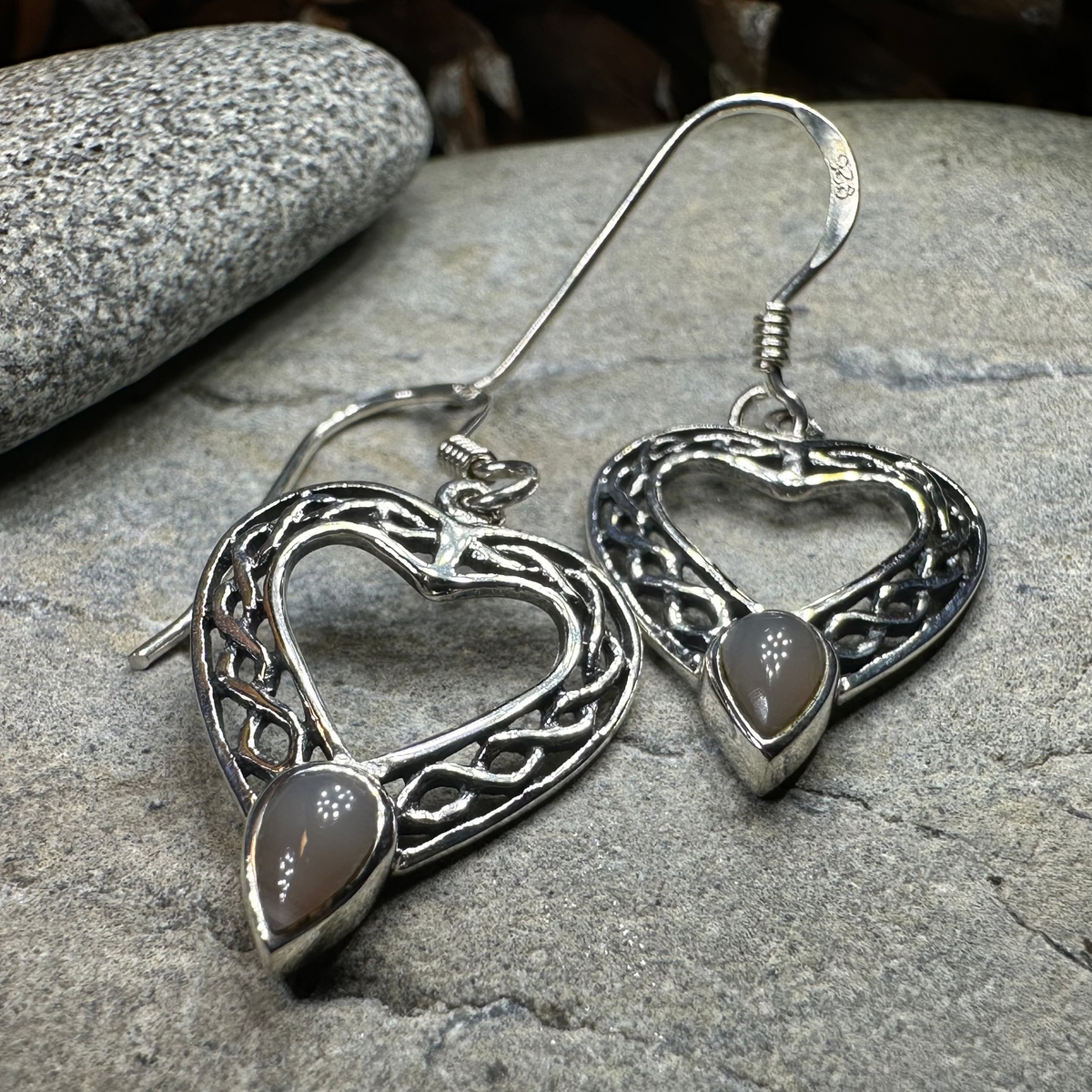 Scottish Celtic Heart Earrings | Dangle Earrings | Wiccan Center