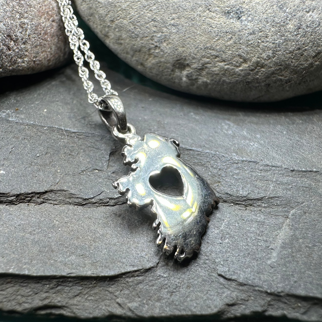 Ireland Necklace | Pendant | Wiccan Center