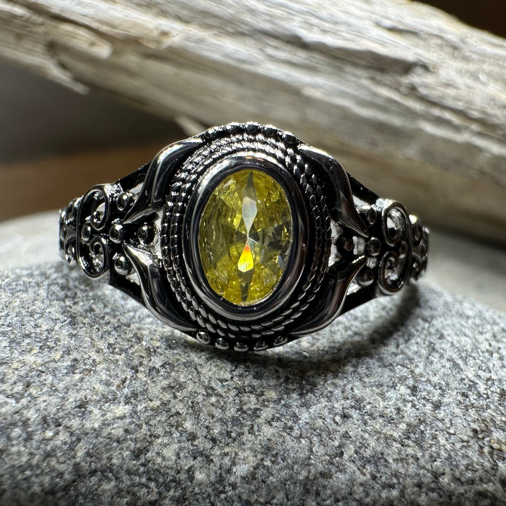 Romantic Celtic Knot Ring in Sterling Silver