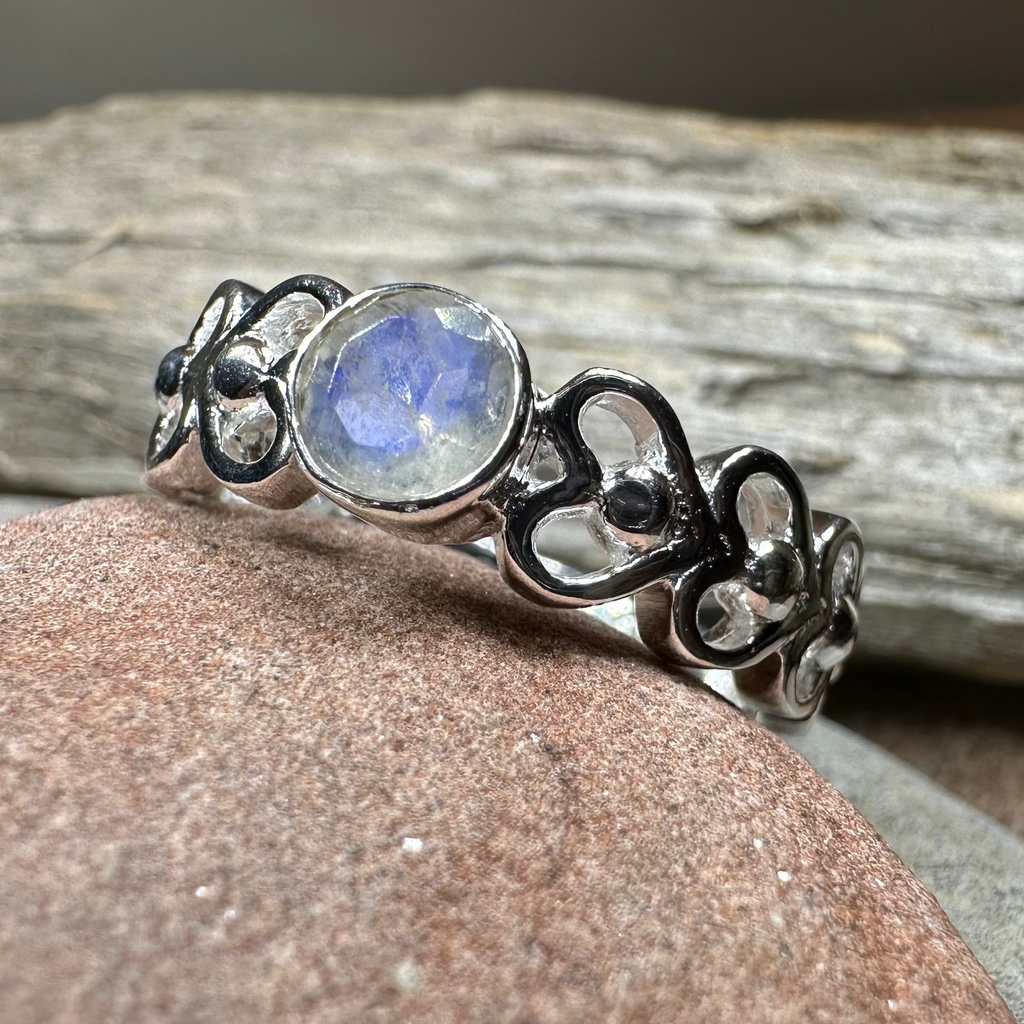 Jarida Celtic Love Knot Ring with Moonstone | Ring | Wiccan Center