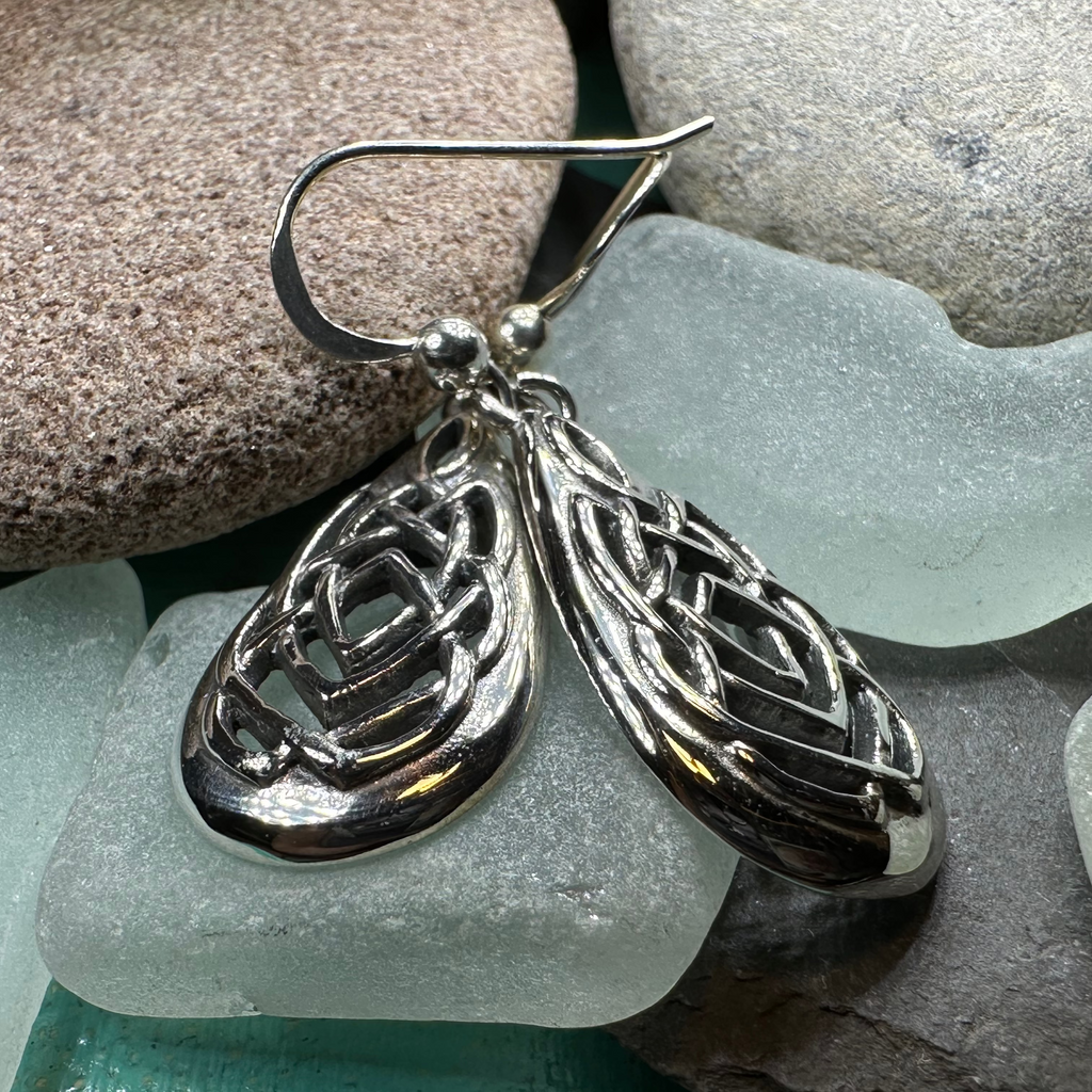 Salia Celtic Knot Earrings | Dangle Earrings | Wiccan Center