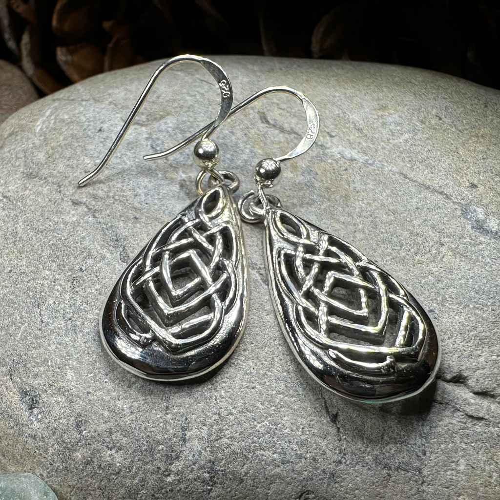 Salia Celtic Knot Earrings | Dangle Earrings | Wiccan Center