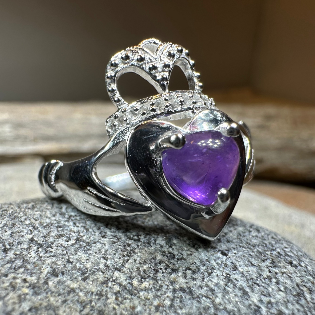 Noble Heart Amethyst Irish Claddagh Ring