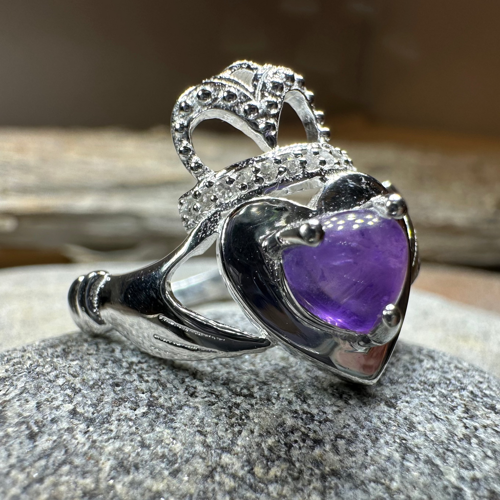 Noble Heart Amethyst Irish Claddagh Ring