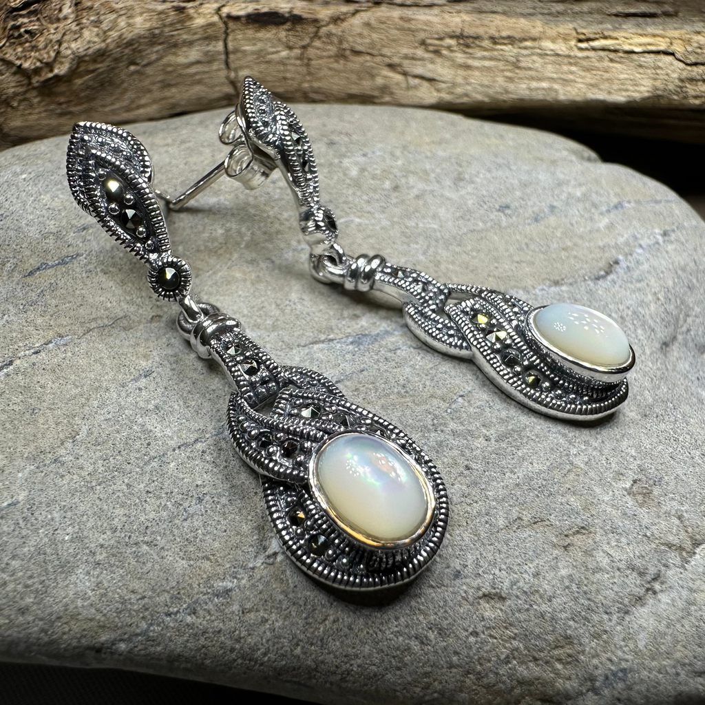 Maeve Celtic Knot Earrings | Dangle Earrings | Wiccan Center