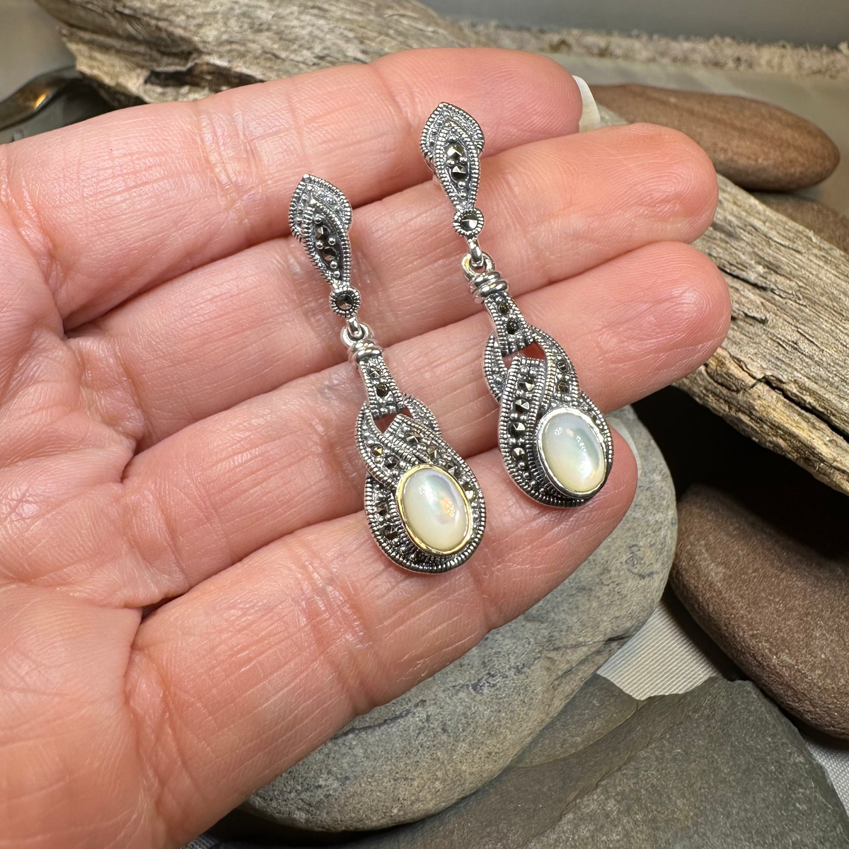 Maeve Celtic Knot Earrings | Dangle Earrings | Wiccan Center