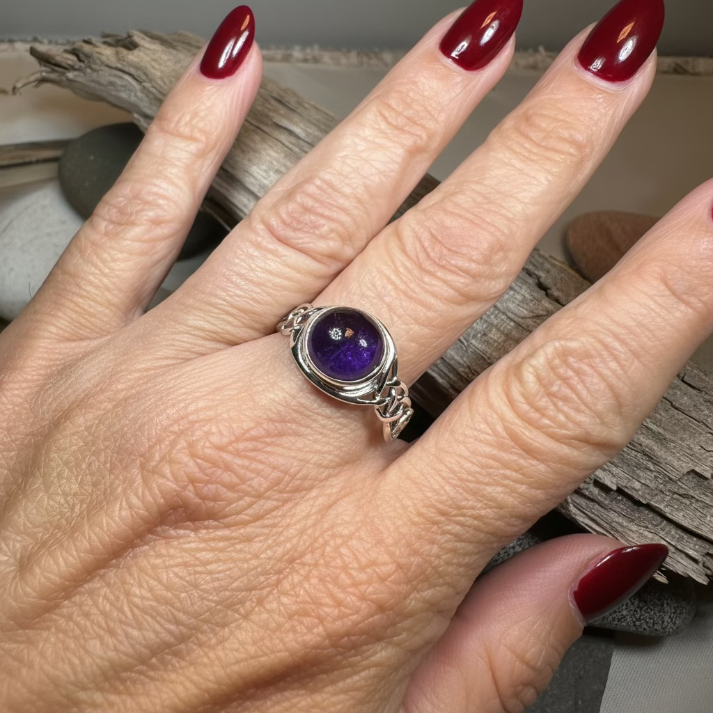 Faye Celtic Knot Amethyst Ring in Sterling Silver