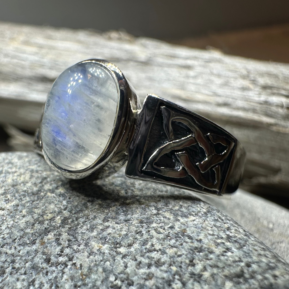 Syra Celtic Knot Ring in Sterling Silver