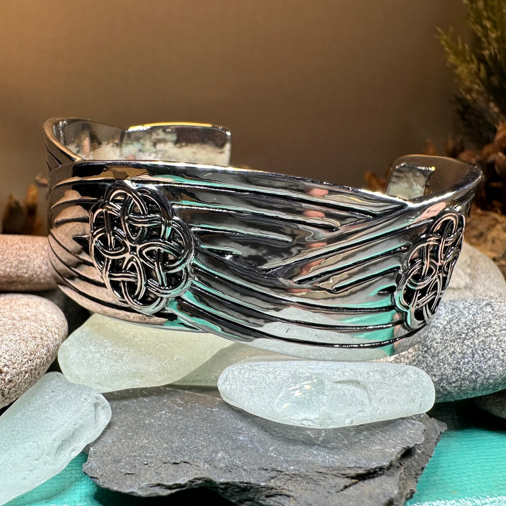 Giorsal Celtic Knot Bracelet in Pewter | Cuff Bracelet | Wiccan Center