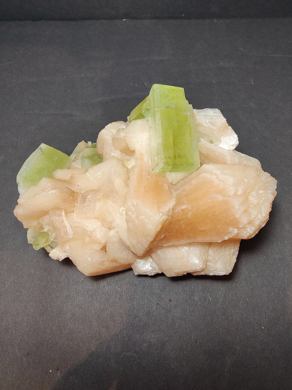 Green Apophyllite Cubes with Peach Stilbite Specimen 717g | Minerals | Wiccan Center