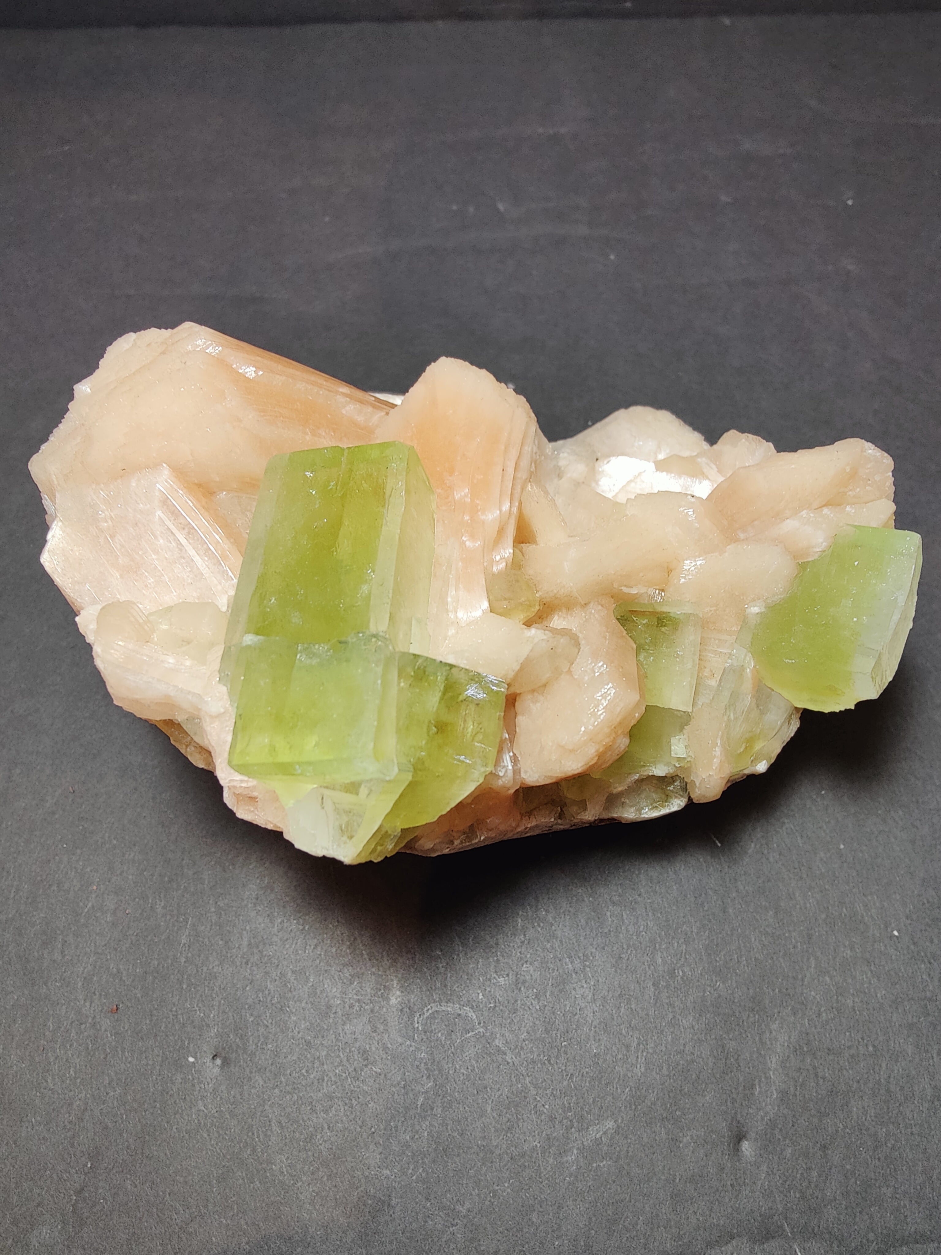 Green Apophyllite Cubes with Peach Stilbite Specimen 717g | Minerals | Wiccan Center