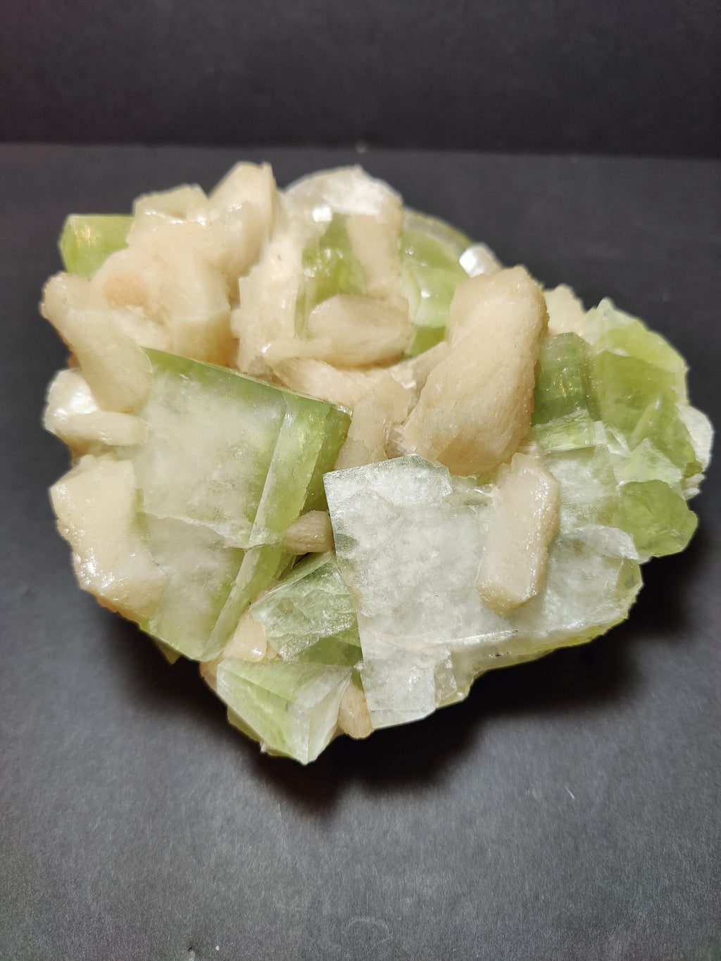 Green Apophyllite Cubes with Peach Stilbite Specimen 931g | Minerals | Wiccan Center
