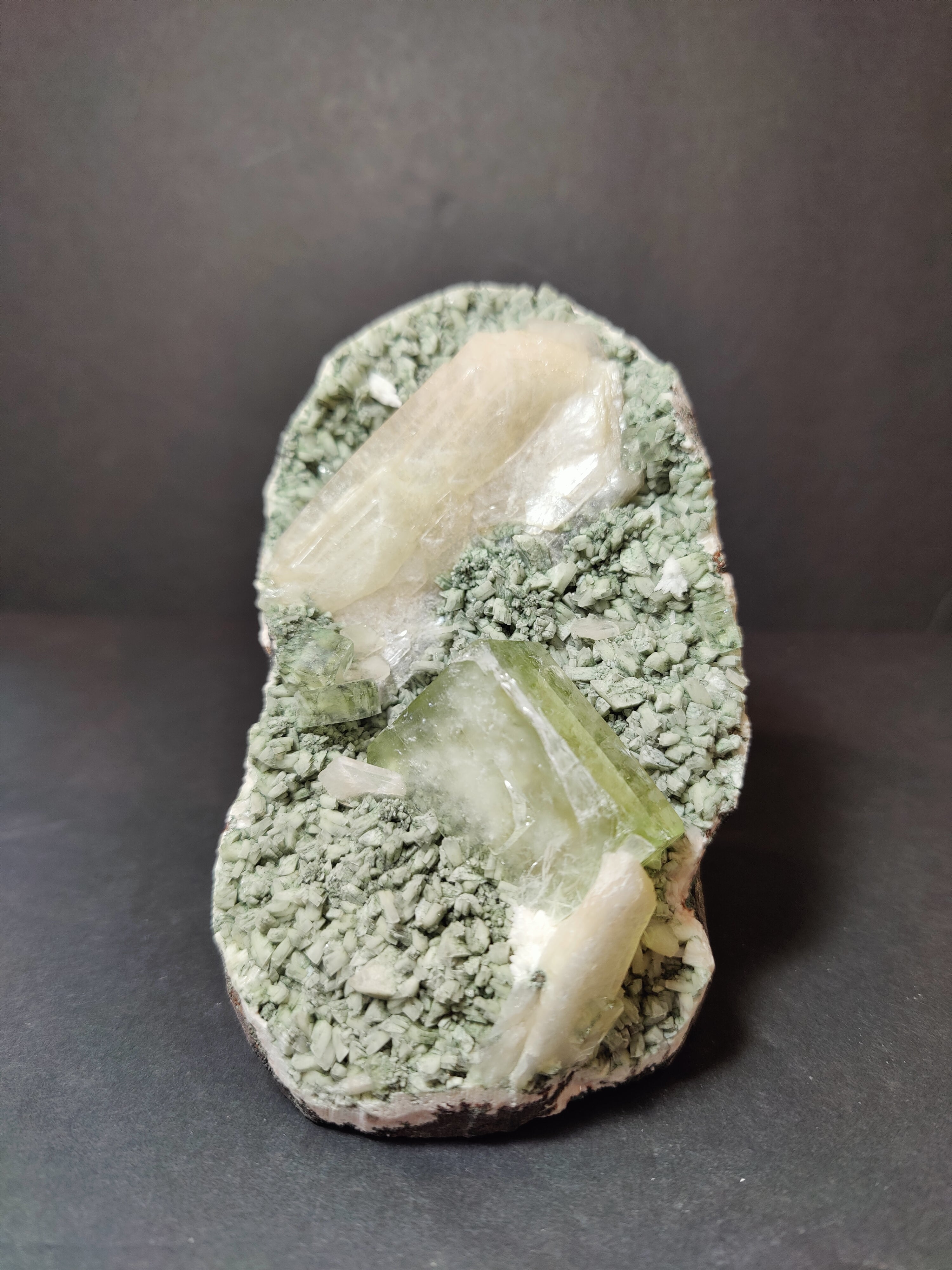 Green Apophyllite Cubes with Peach Stilbite on Heulandite Specimen 730g | Minerals | Wiccan Center