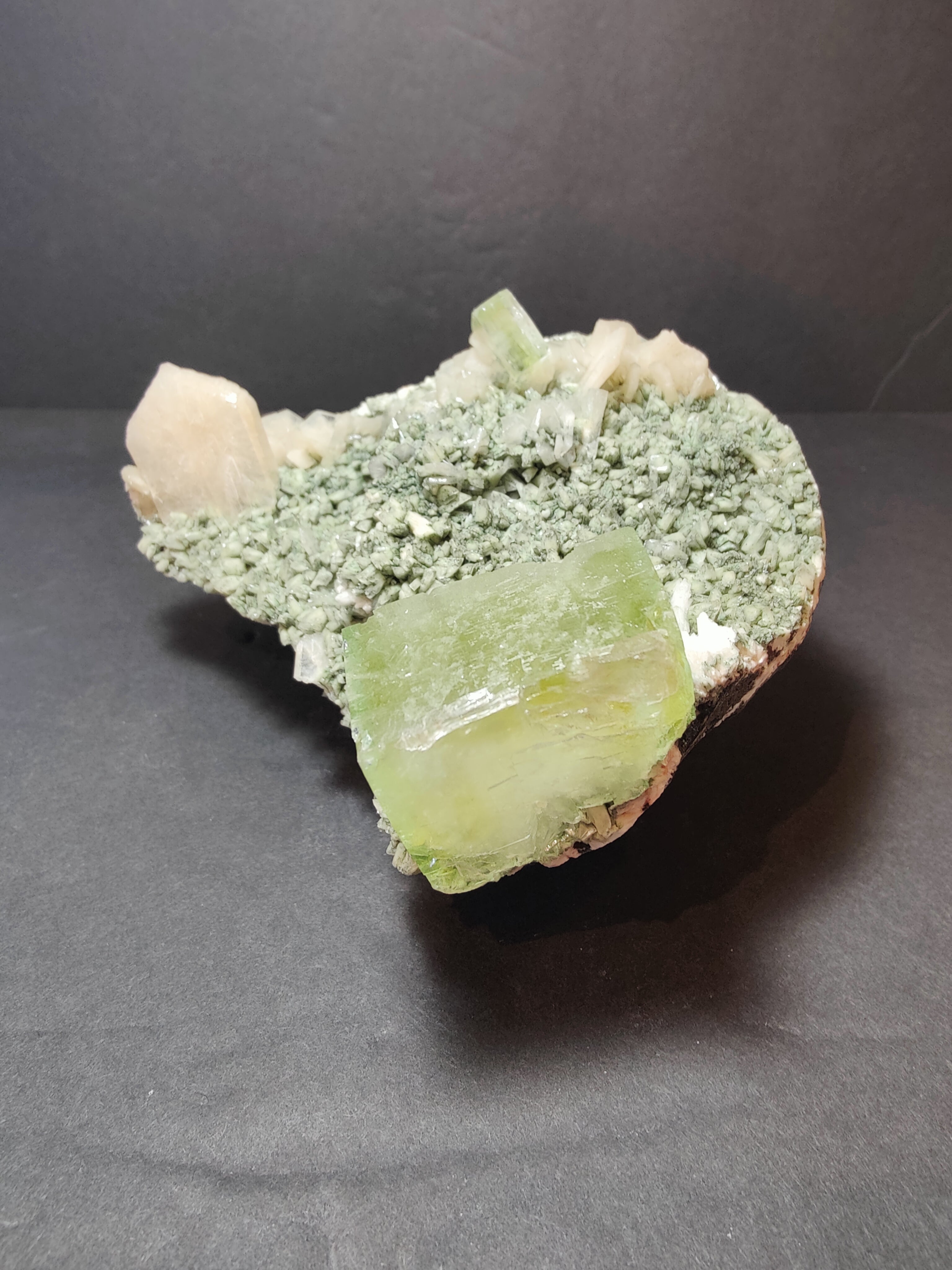 Green Apophyllite Cubes with Peach Stilbite on Heulandite Specimen 556g | Minerals | Wiccan Center