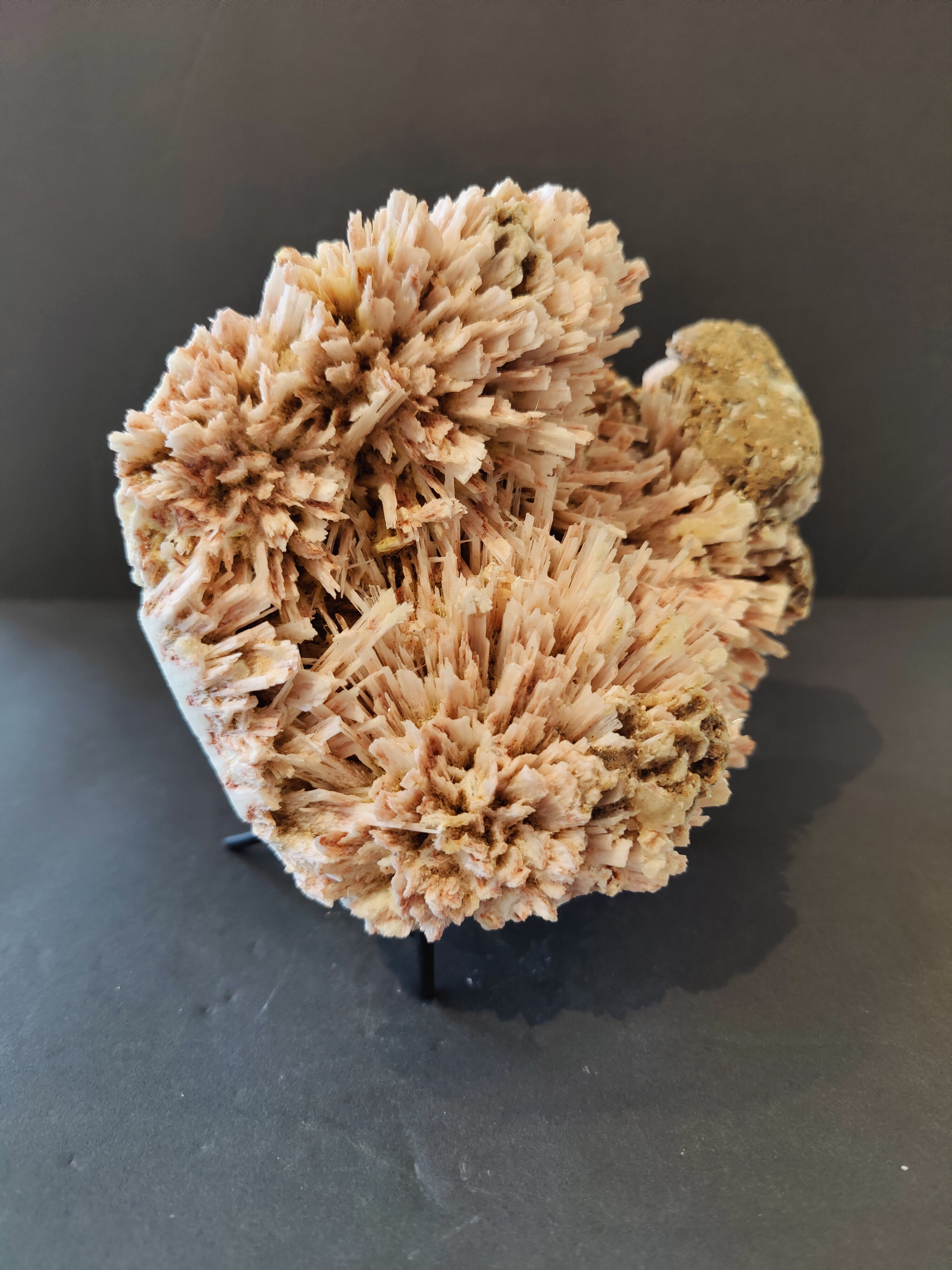 Red Mordenite with Stilbite Specimen 1,425g | Minerals | Wiccan Center