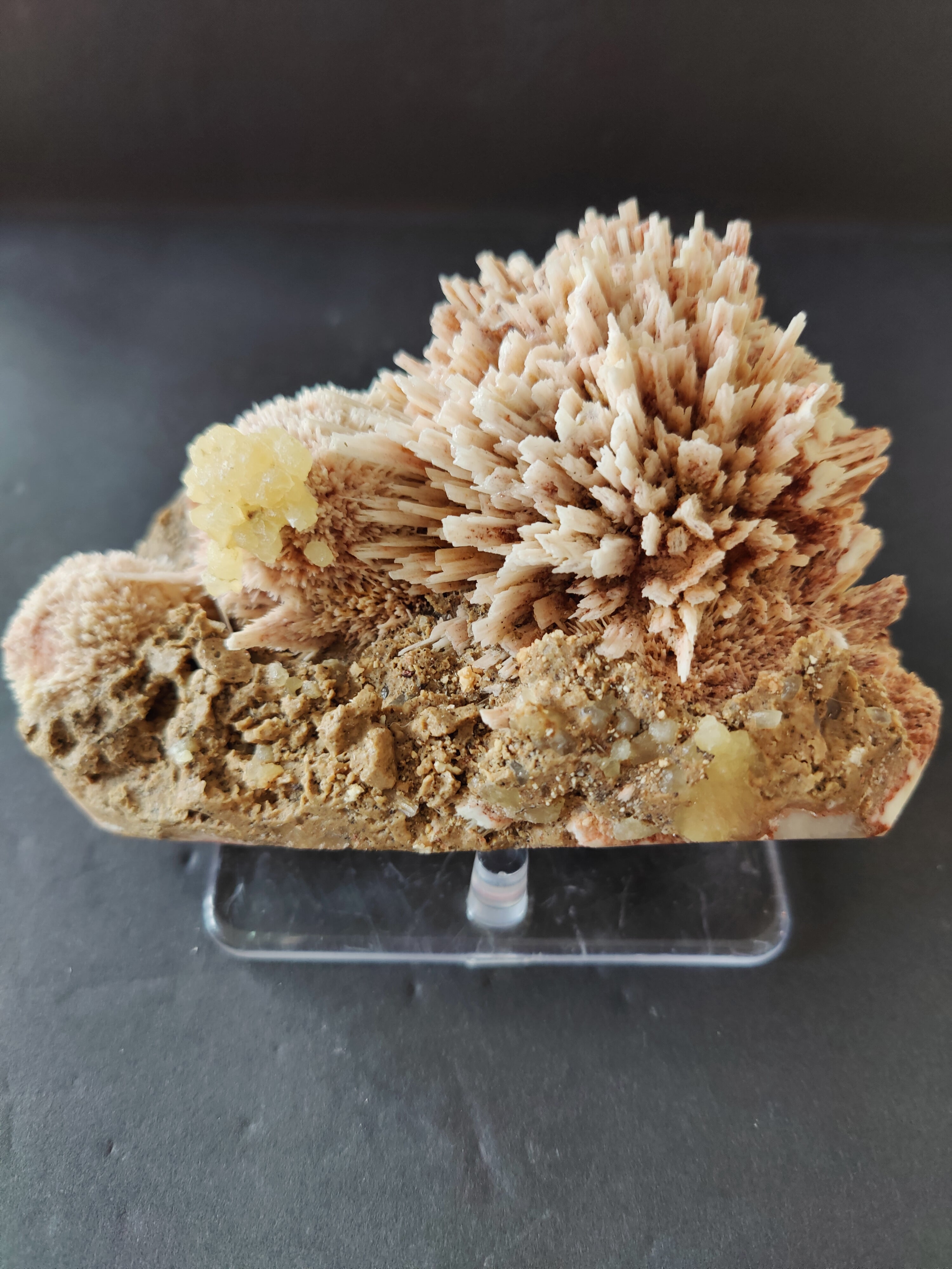 Red Mordenite with Stilbite Specimen 796g | Minerals | Wiccan Center