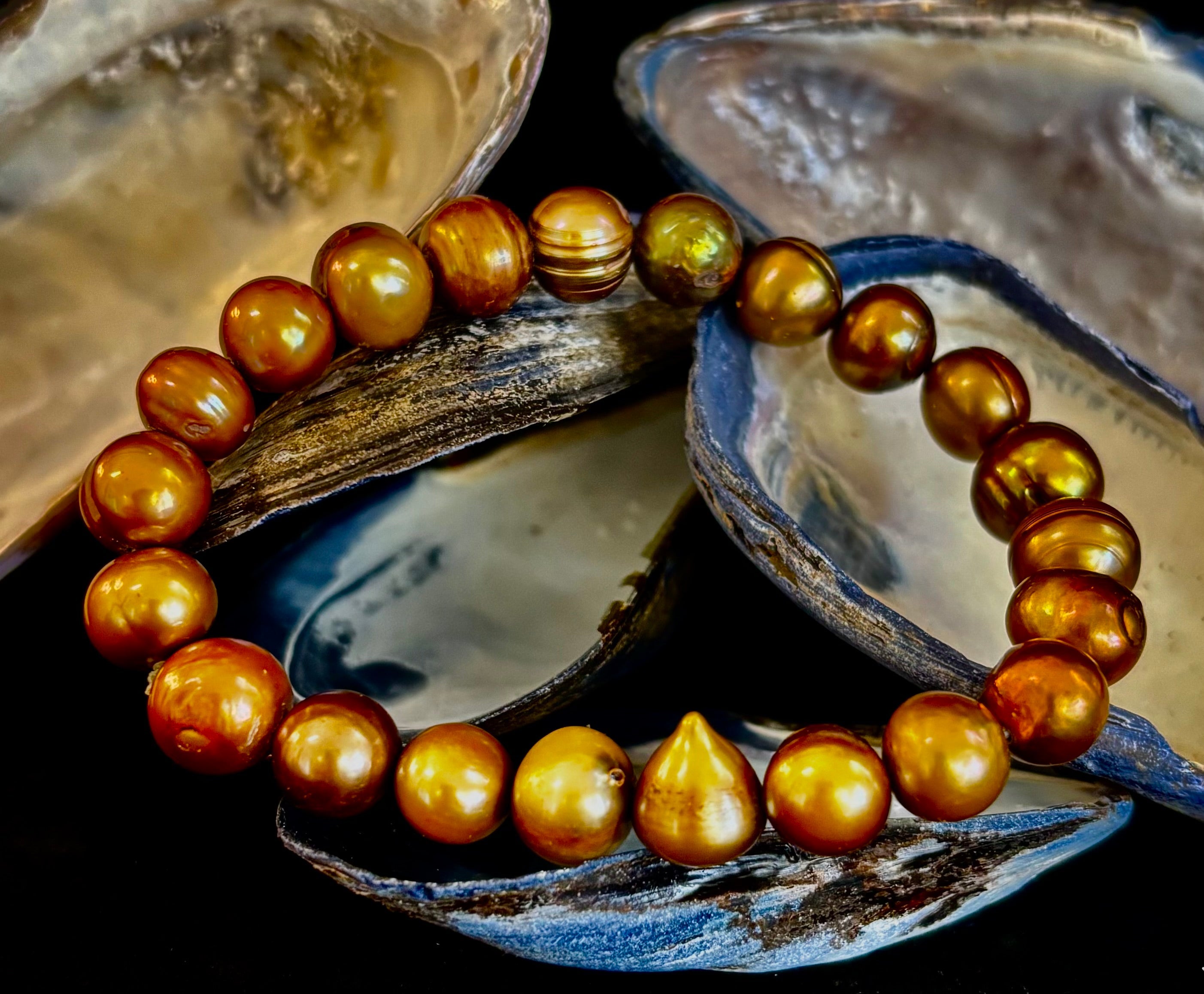 Golden Glow Freshwater Pearl Bracelet – 8–9mm Reiki-Infused Elegance (Medium Fit) | | Wiccan Center