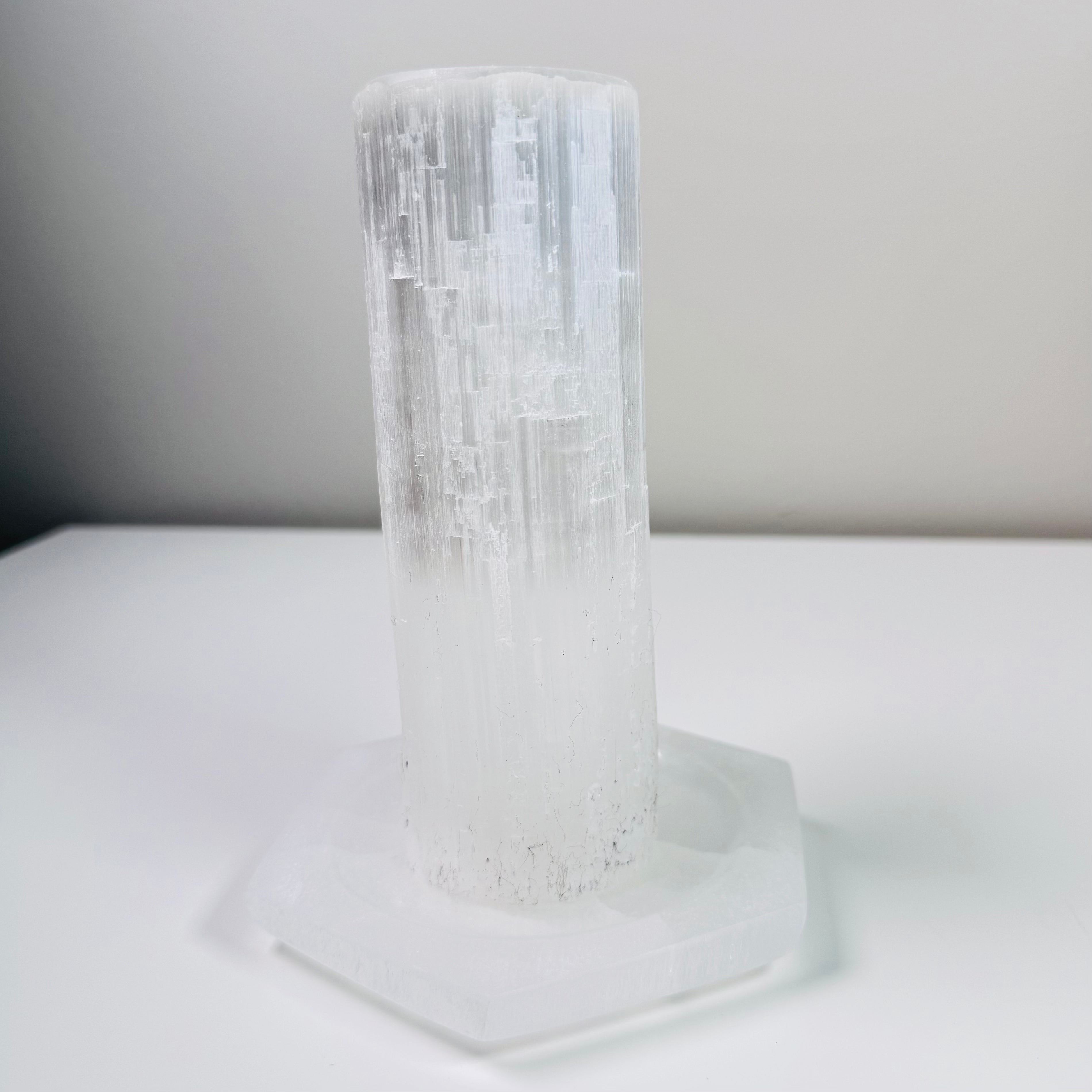 Selenite | | Wiccan Center