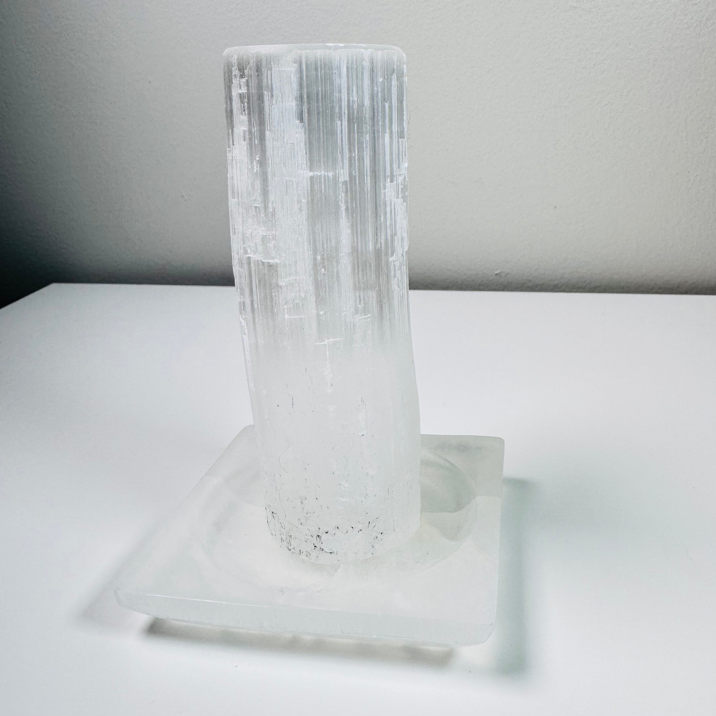 Selenite | | Wiccan Center