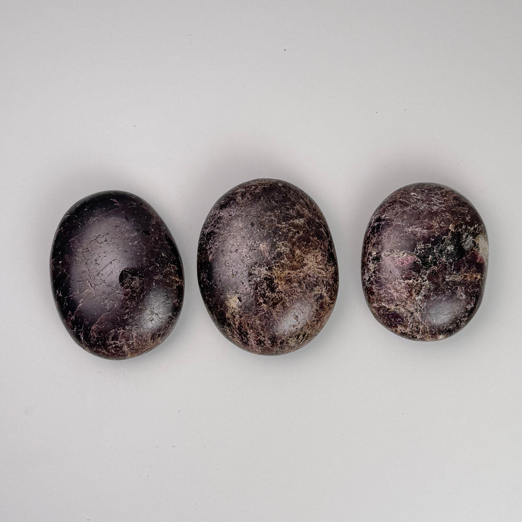 Red Garnet | | Wiccan Center