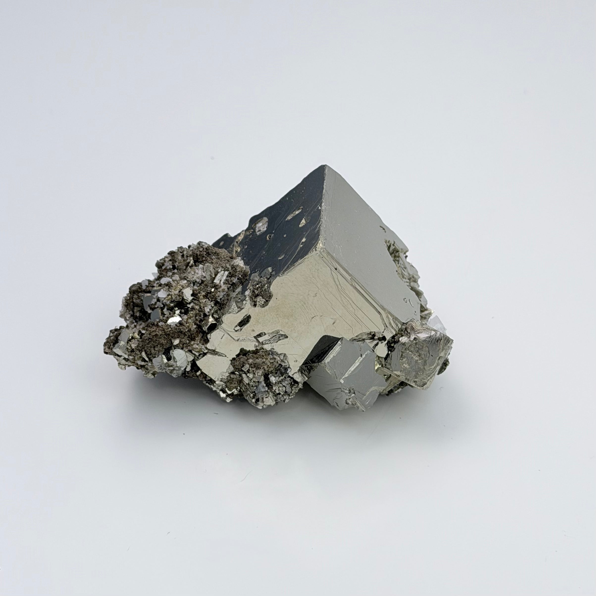 Pyrite Cluster | | Wiccan Center