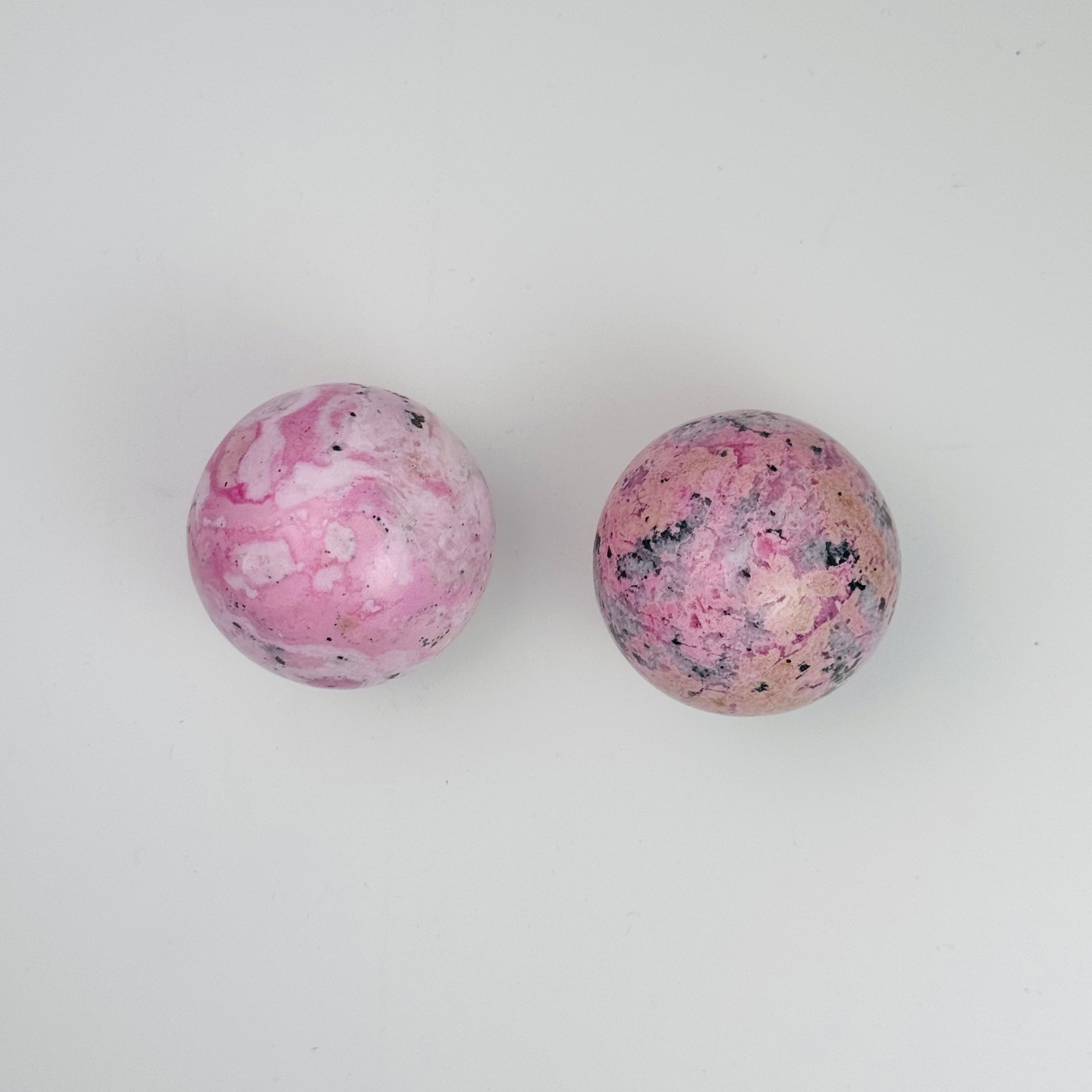 Rhodonite (Peru) | | Wiccan Center