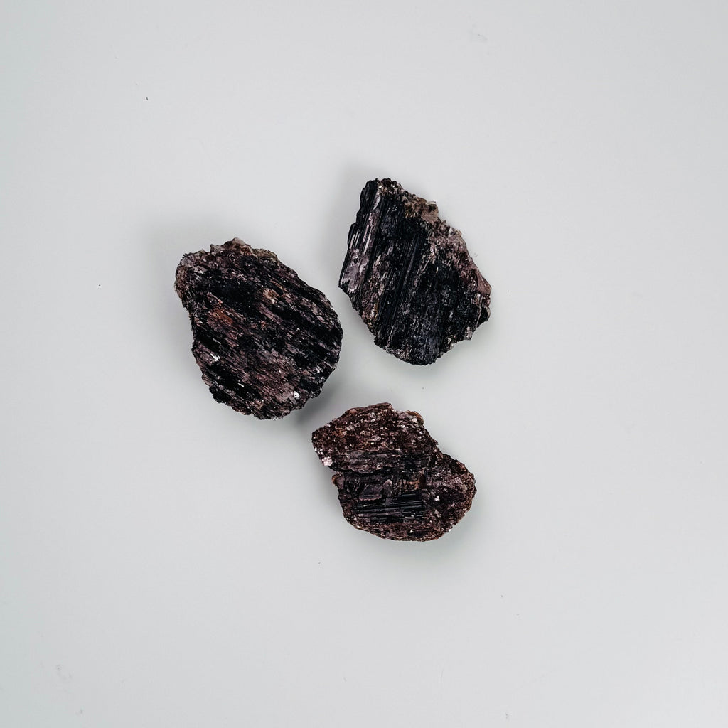 Black Tourmaline | | Wiccan Center
