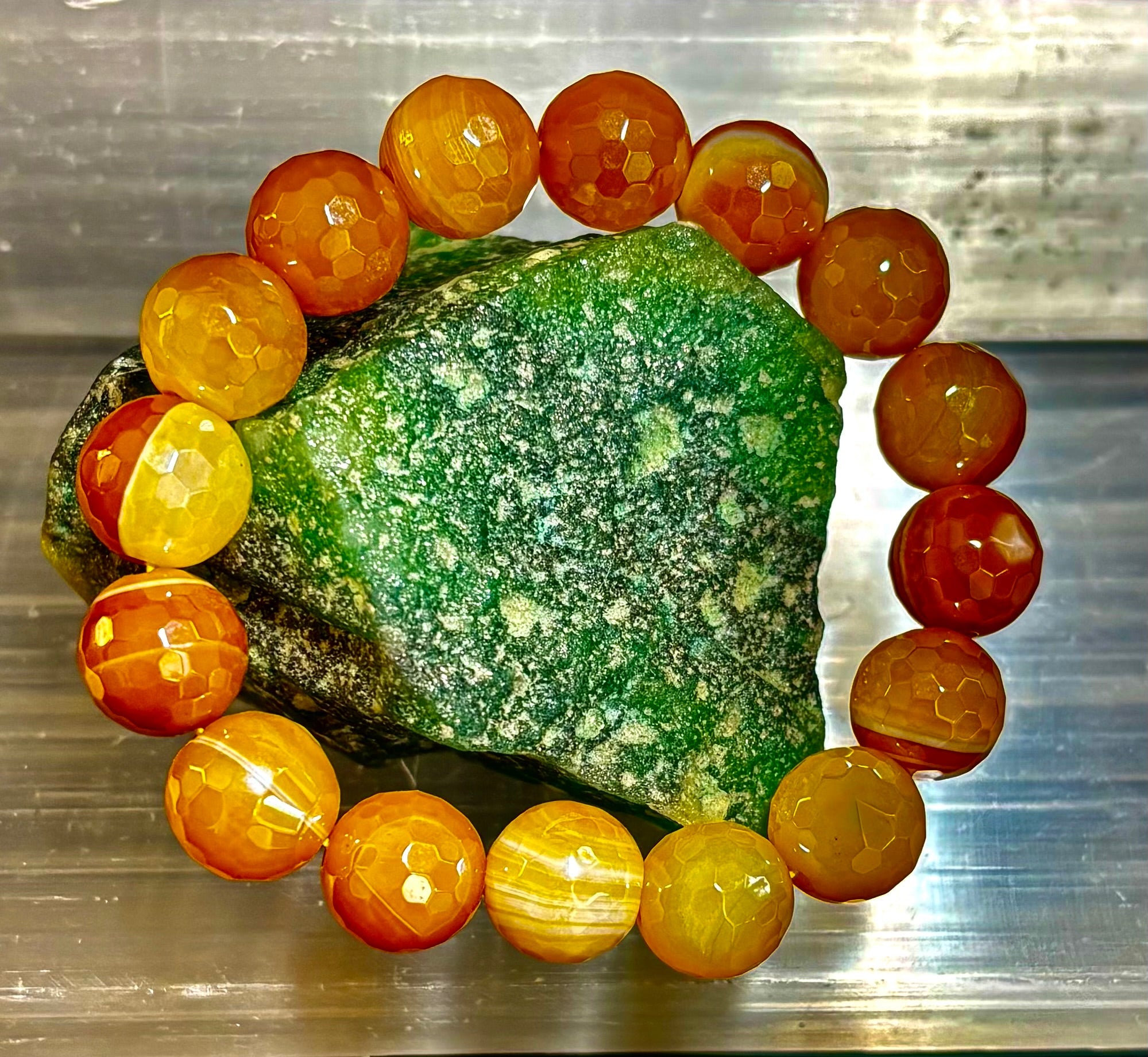 Wicked Glam Golden Hour – Yellow Banded Agate Bracelet