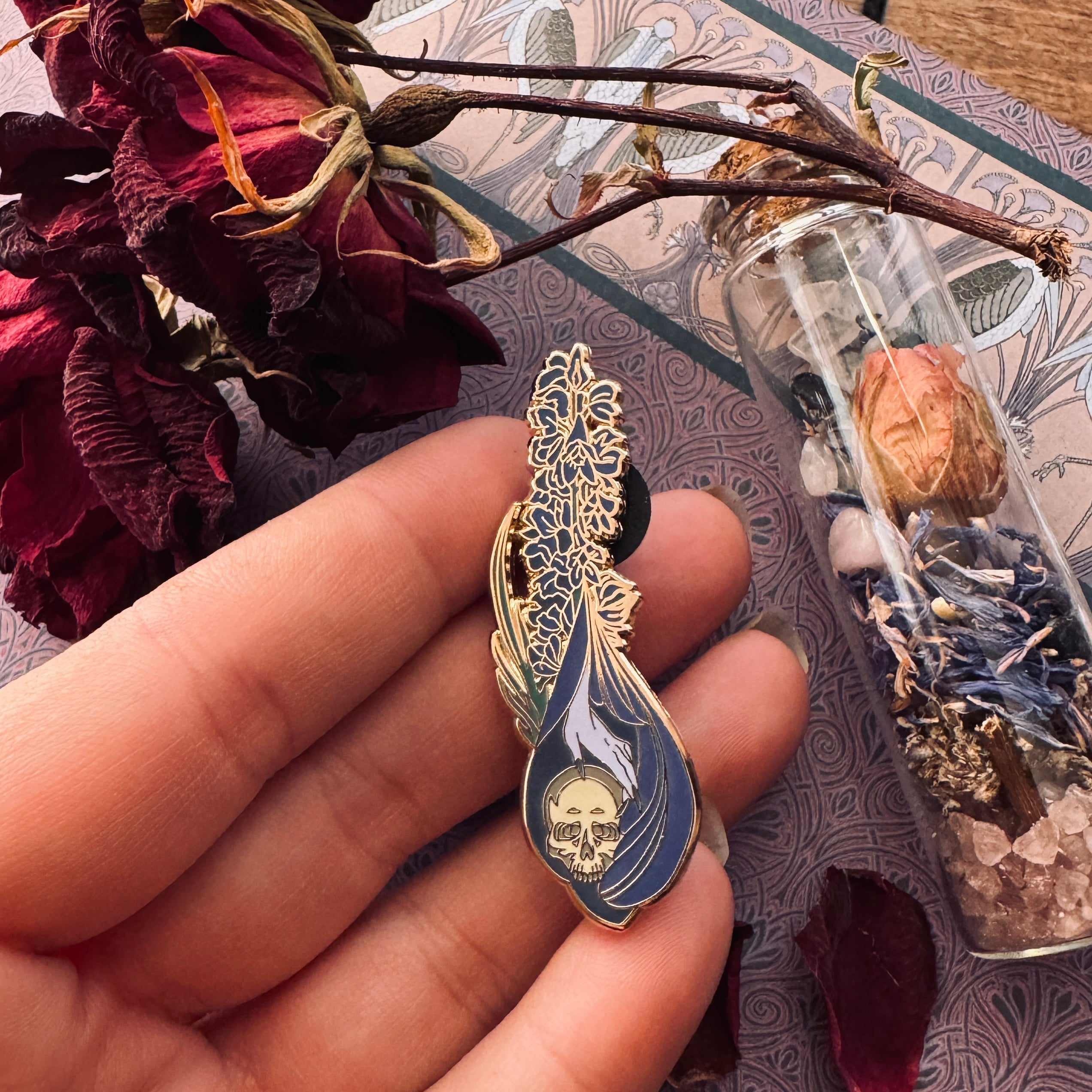 Enamel Pin - The High Priestess