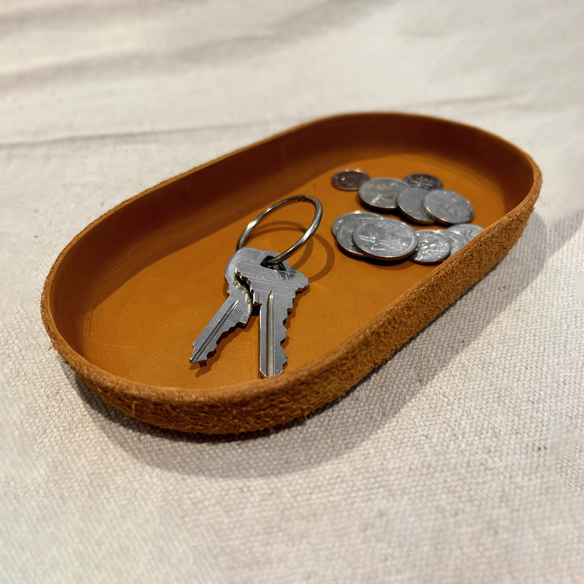 Leather Valet Tray: Oval
