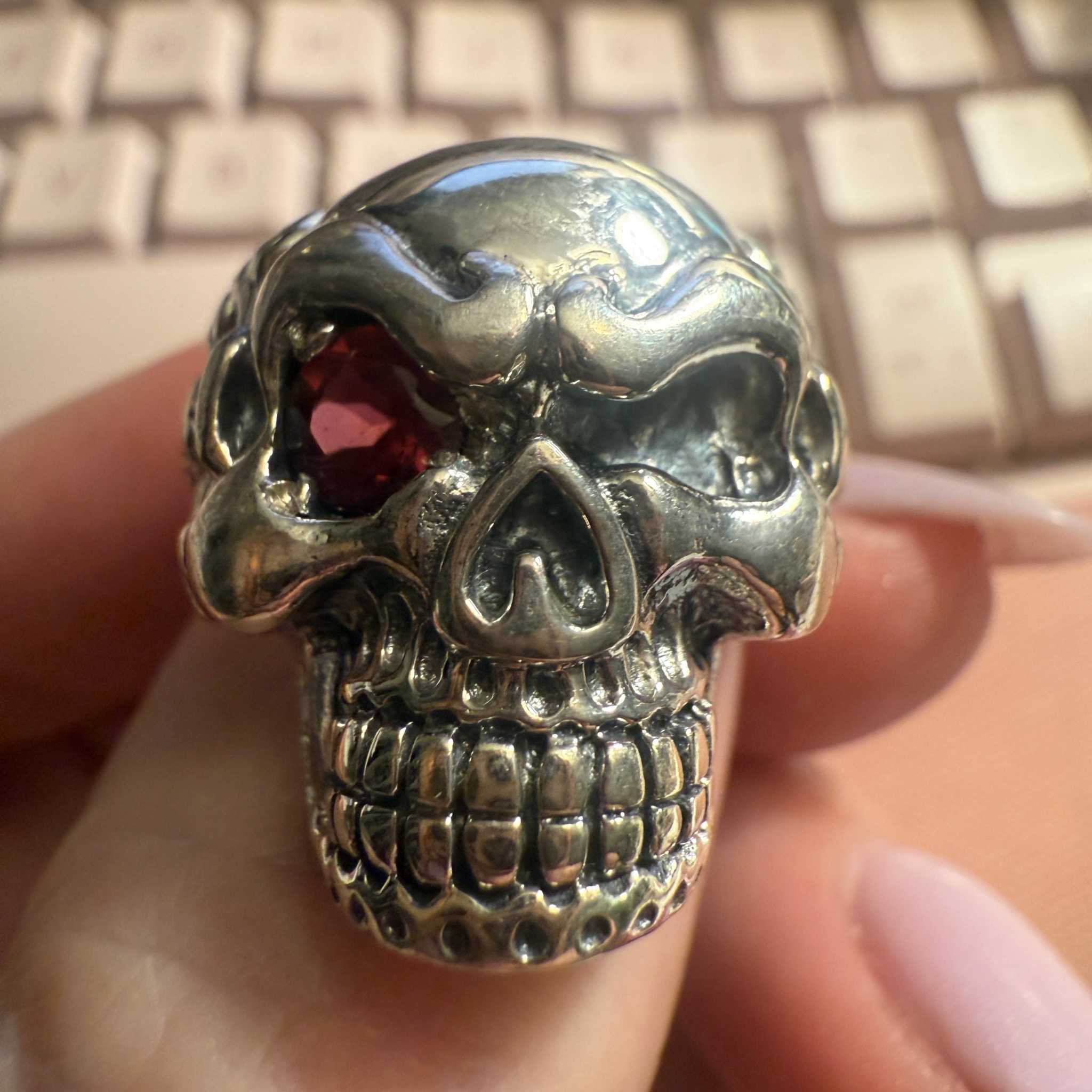 Sterling Silver Pirate Skull Ring with Garnet Eye – Sizes 9, 10 & 11 | Rings | Wiccan Center