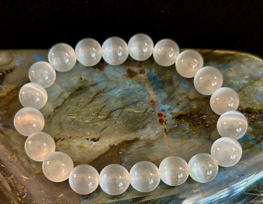 White Cat Eye Stone Bracelet – Reiki-Infused Clarity & Protection Jewelry (Medium–Large Wrist) | | Wiccan Center