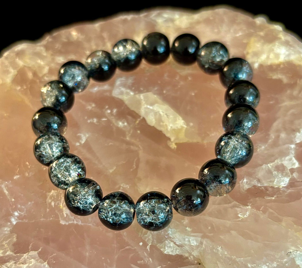 Black & White Cracked Glass Beads Bracelet – Bold Unisex Personality Statement Jewelry | | Wiccan Center