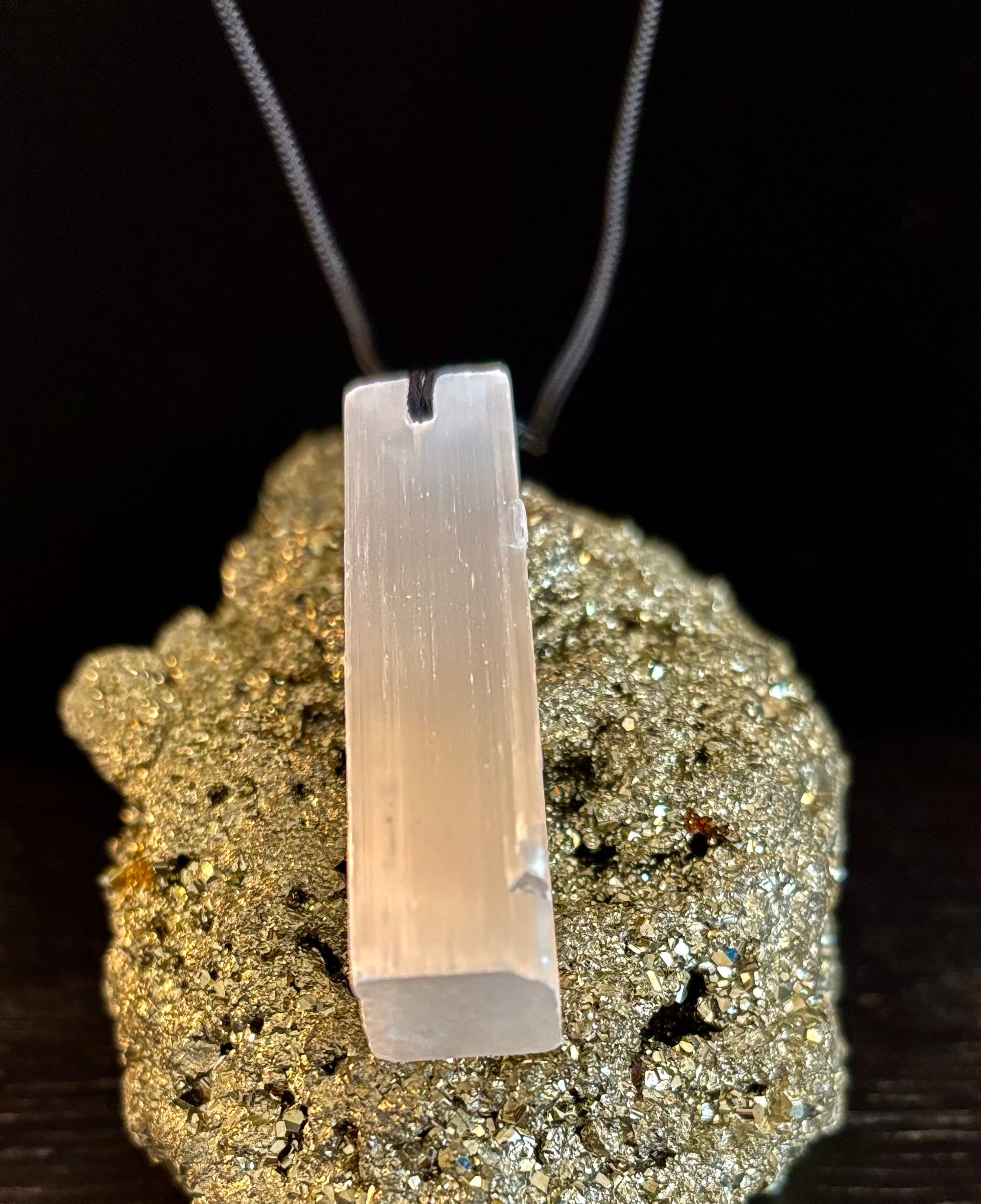 Selenite Pendant Rough Stone Necklace – Cleanse, Balance & Protect | | Wiccan Center