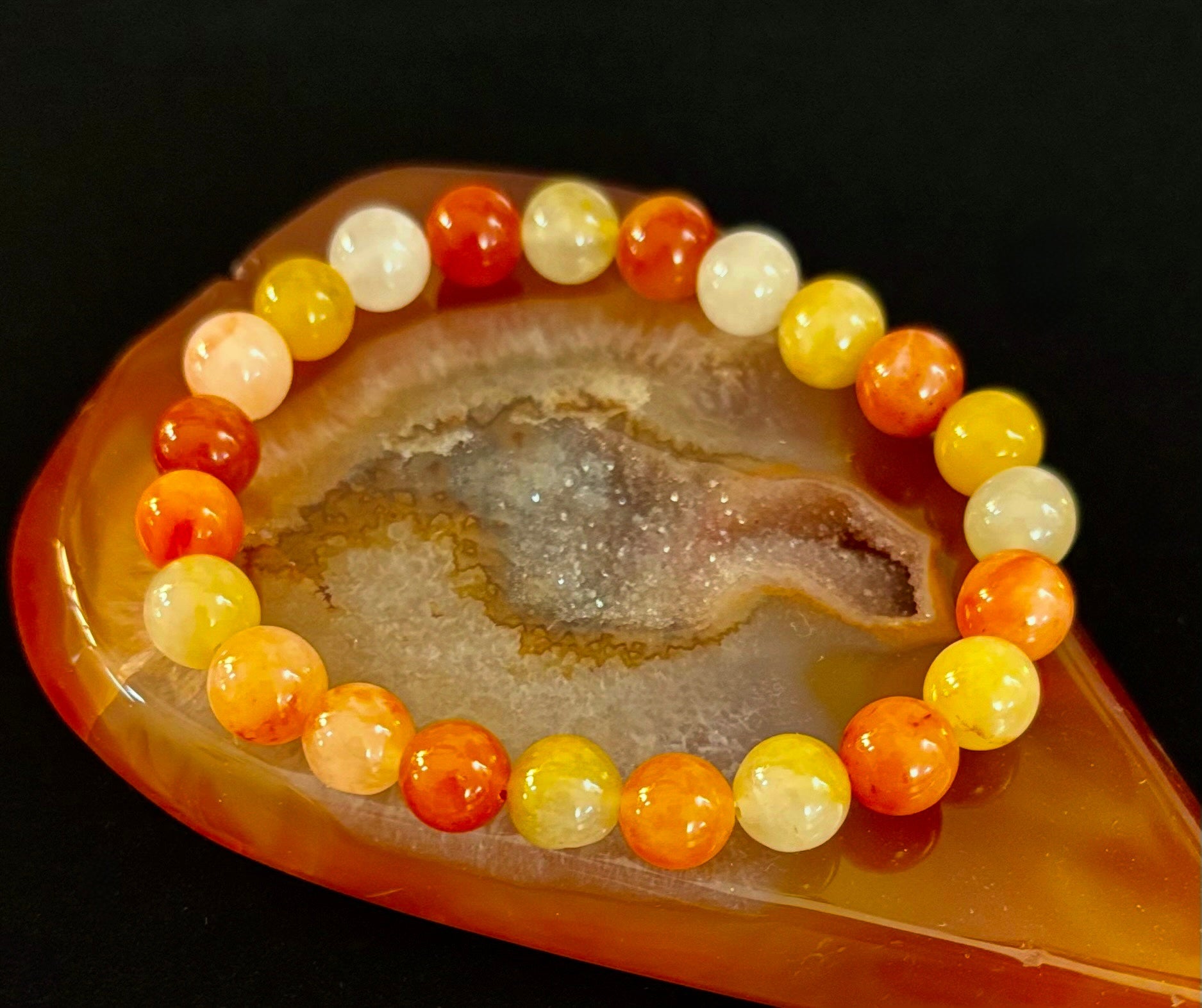 Red Aventurine Bracelet – Confidence, Creativity & Grounded Energy (Medium to Large Wrists) | | Wiccan Center