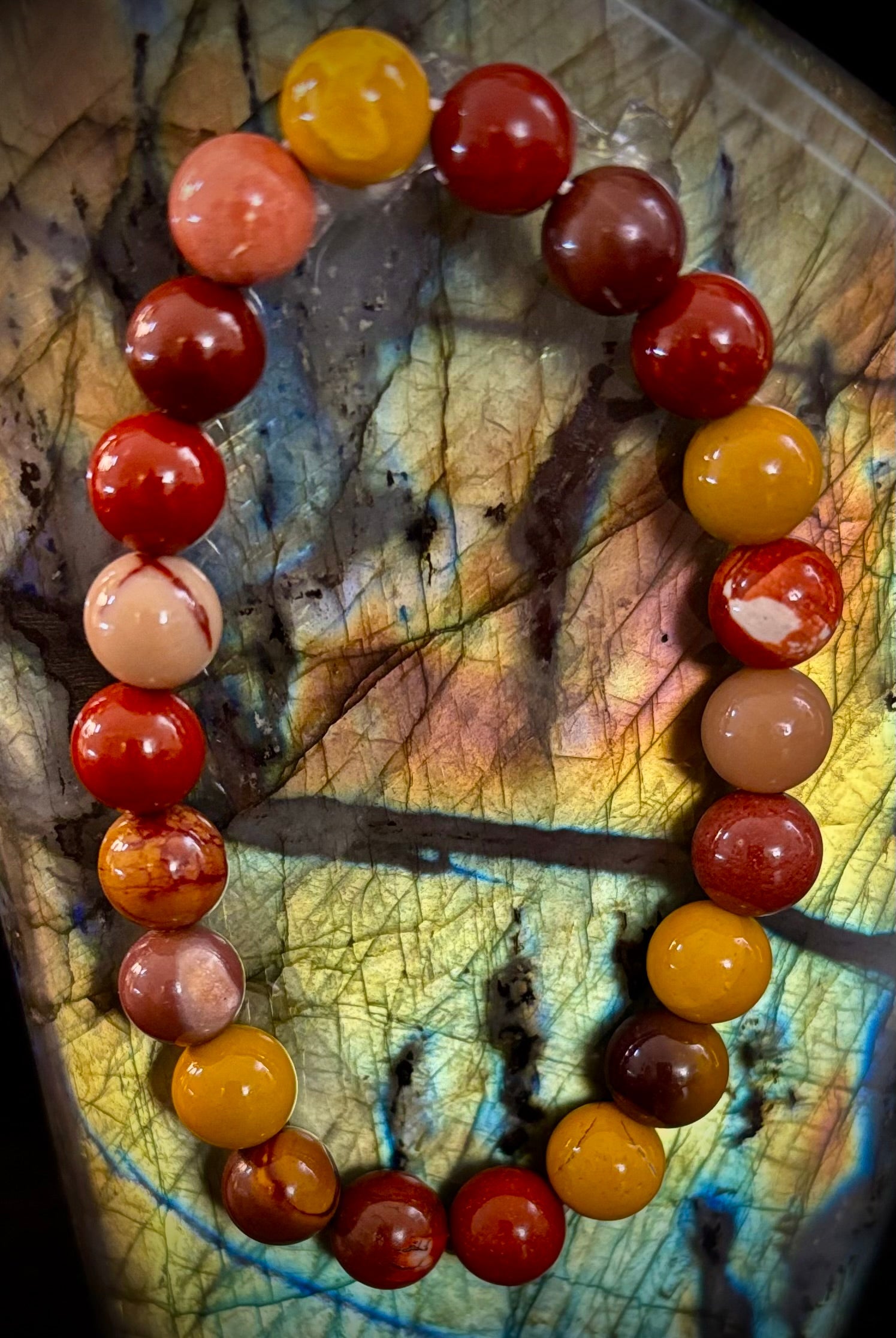 Mookaite Bracelet – Inner Strength, Grounded Energy & Vitality (Medium-Large Wrists) | | Wiccan Center