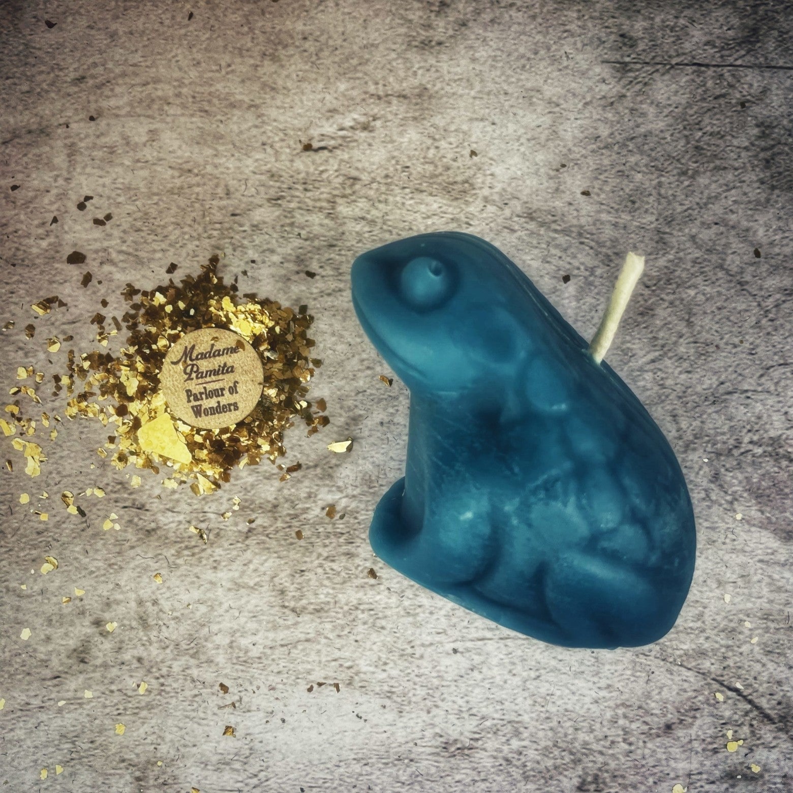 Beeswax Lucky Money Frog Spell Candle - Abundance & Prosperity Magic | Beeswax Candle | Wiccan Center