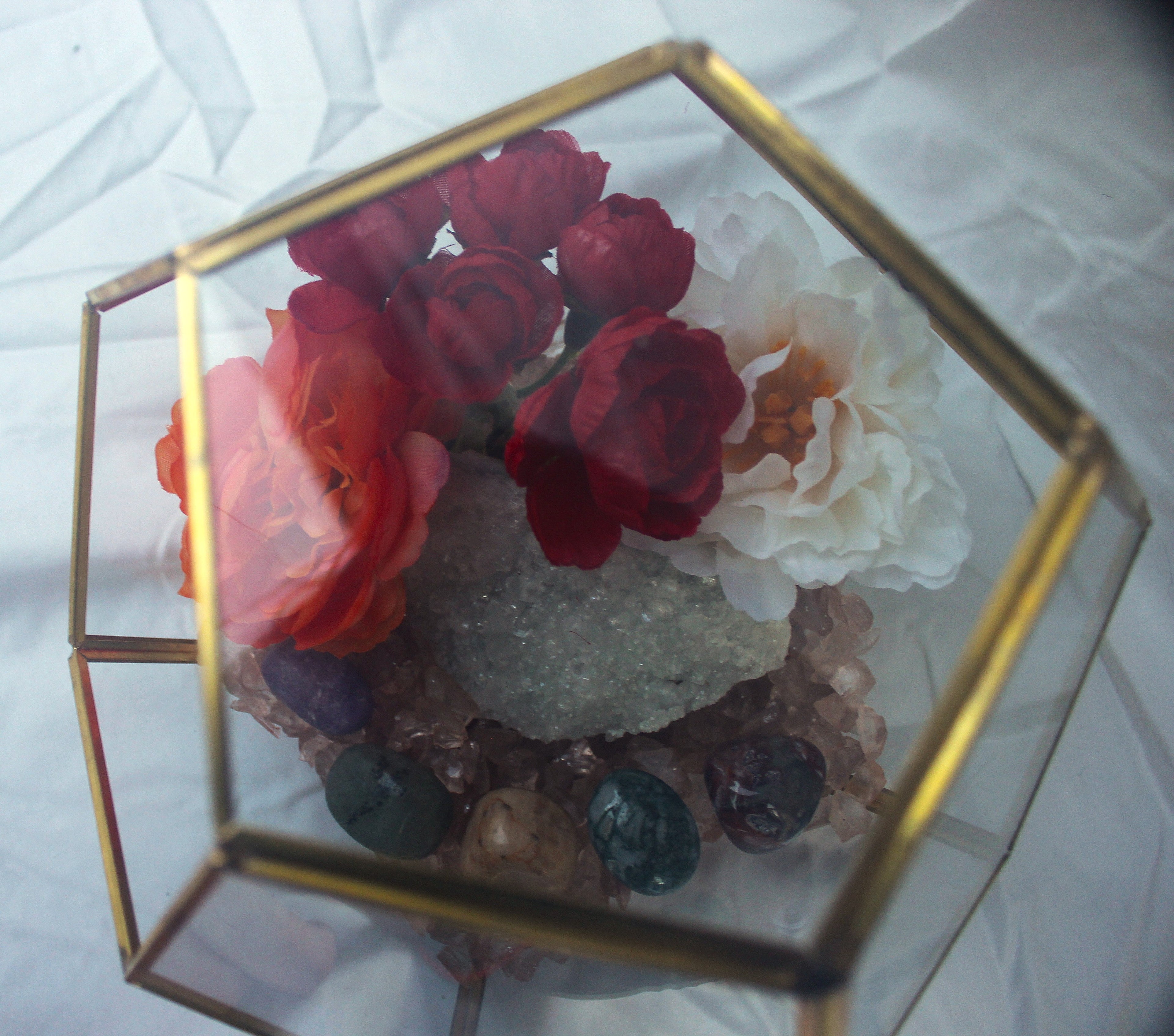 Crystal Geode Terrarium Sugar Quartz - The Sweet Spot | | Wiccan Center