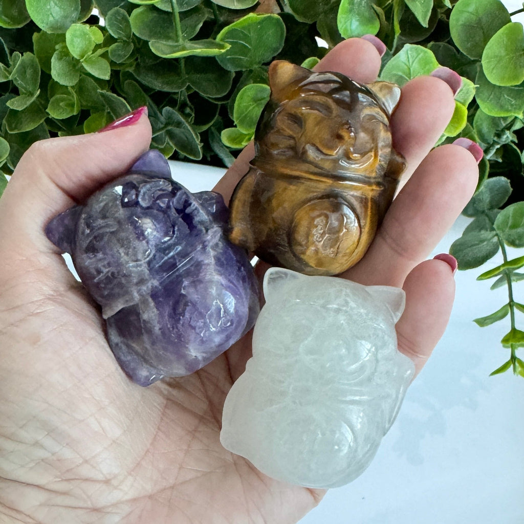 Fluorite Lucky Cat LEFT PAW, Maneki Neko, Crystal Fortune Cat