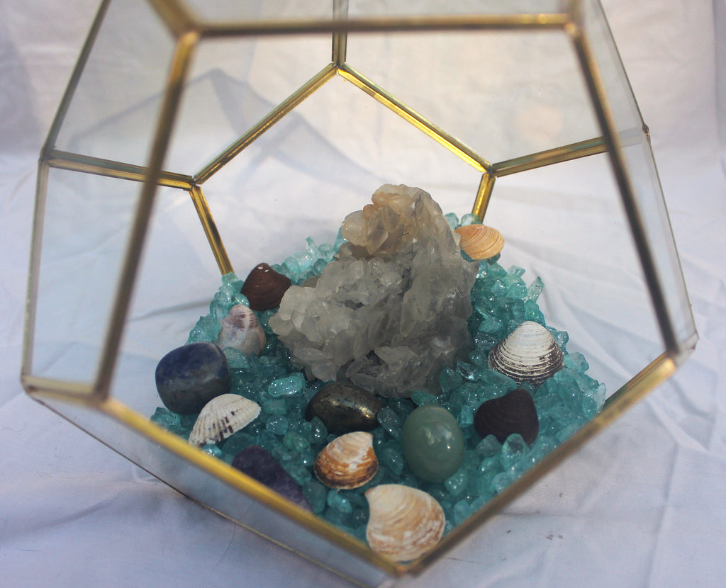 Crystal Geode Terrarium Scalenohedral Calcite - Dogtooth Tides | | Wiccan Center