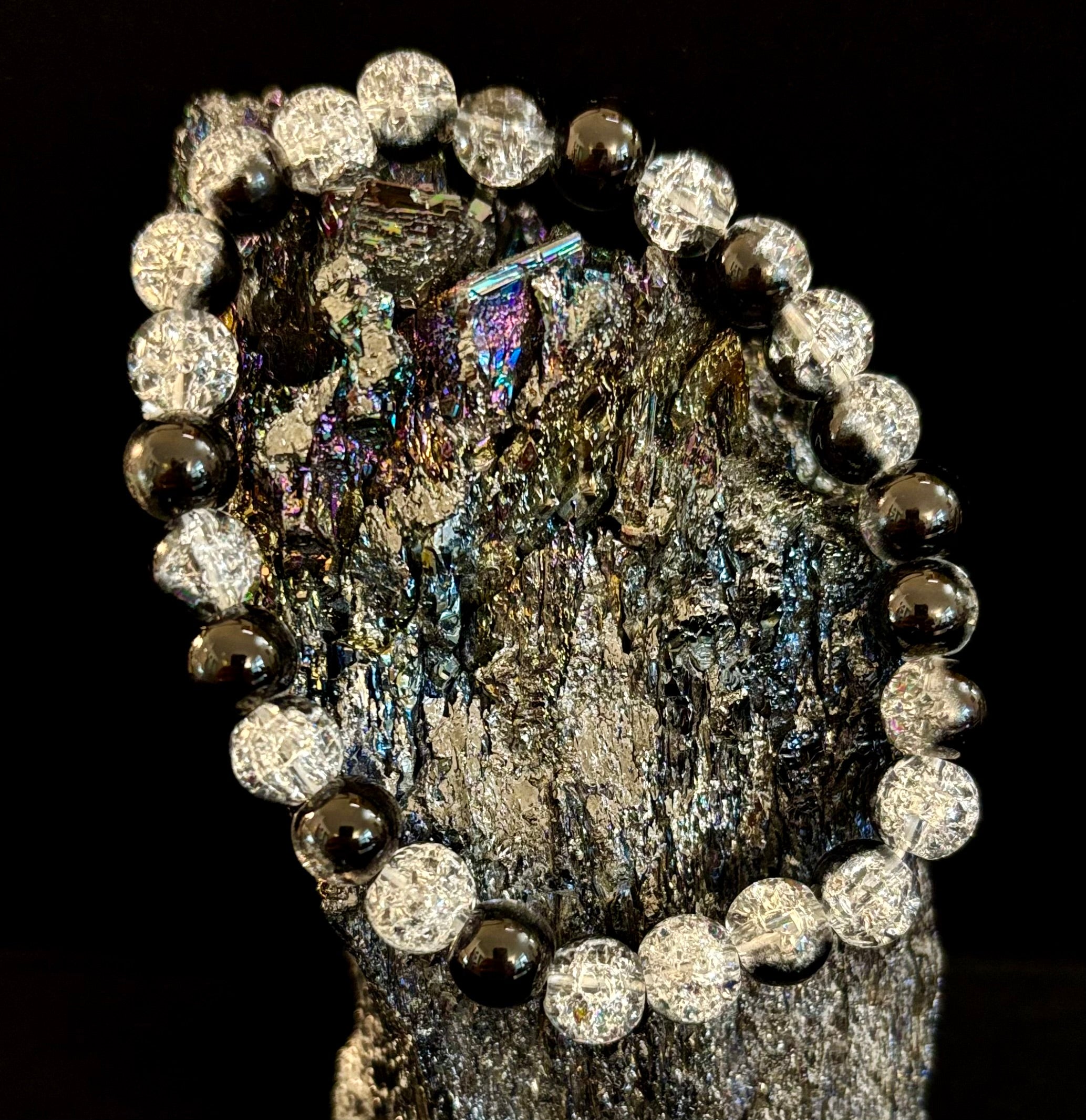 Black & White Cracked Glass Beads Bracelet – Bold Unisex Personality Statement Jewelry | | Wiccan Center