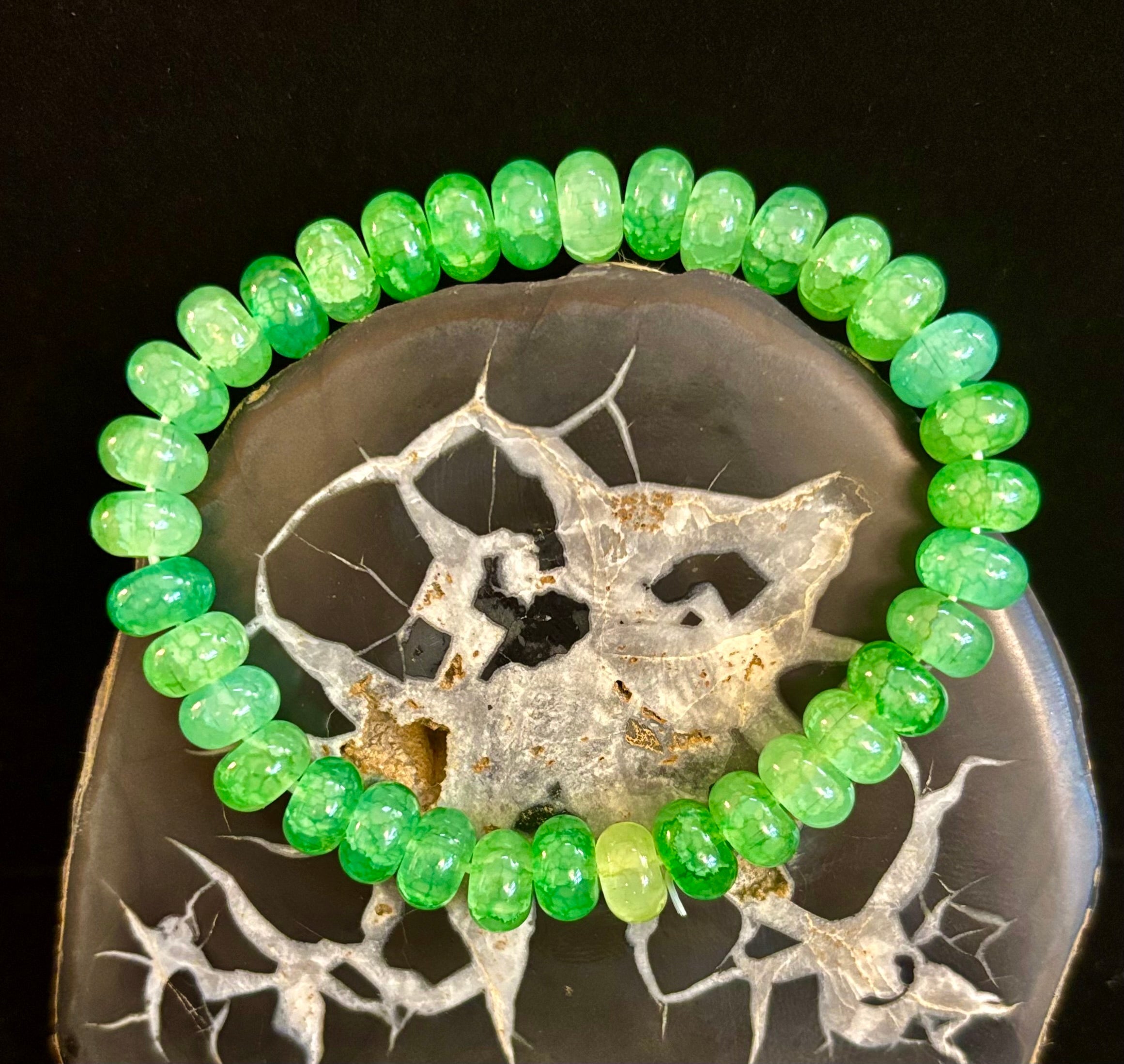 Green Agate Rondelle Bracelet – Calming Strength & Abundance | Medium Wrists | | Wiccan Center