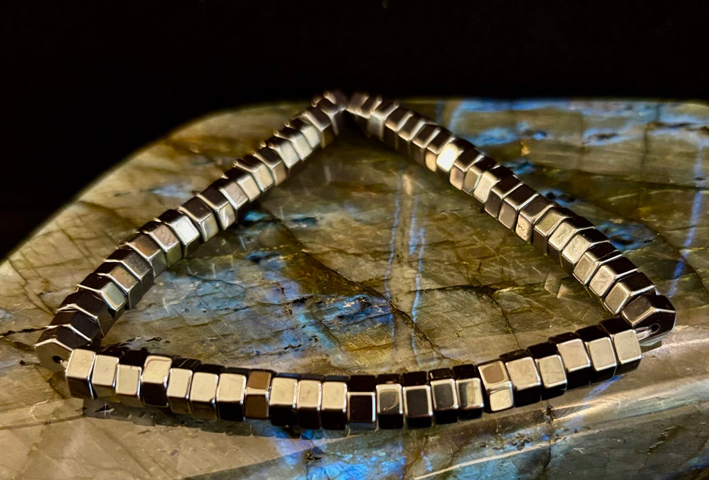 Retro Geometric Beaded Bracelet – Built for Large to Extra Large Wrists | | Wiccan Center