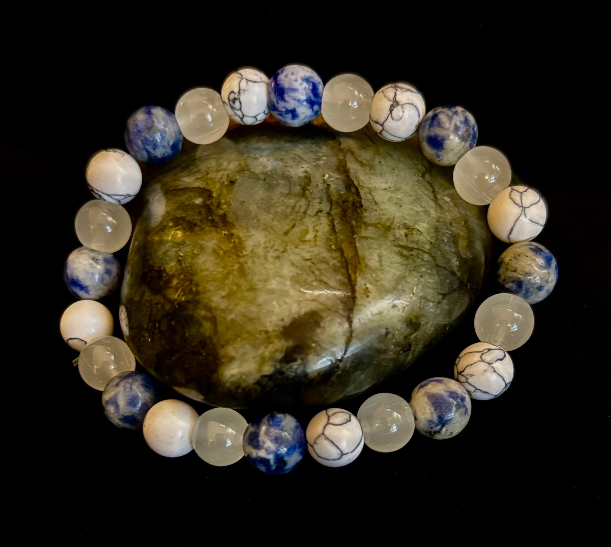 Lapis Lazuli, White Turquoise & Selenite Beaded Bracelet – Protection, Grounding & Spiritual Clarity | | Wiccan Center