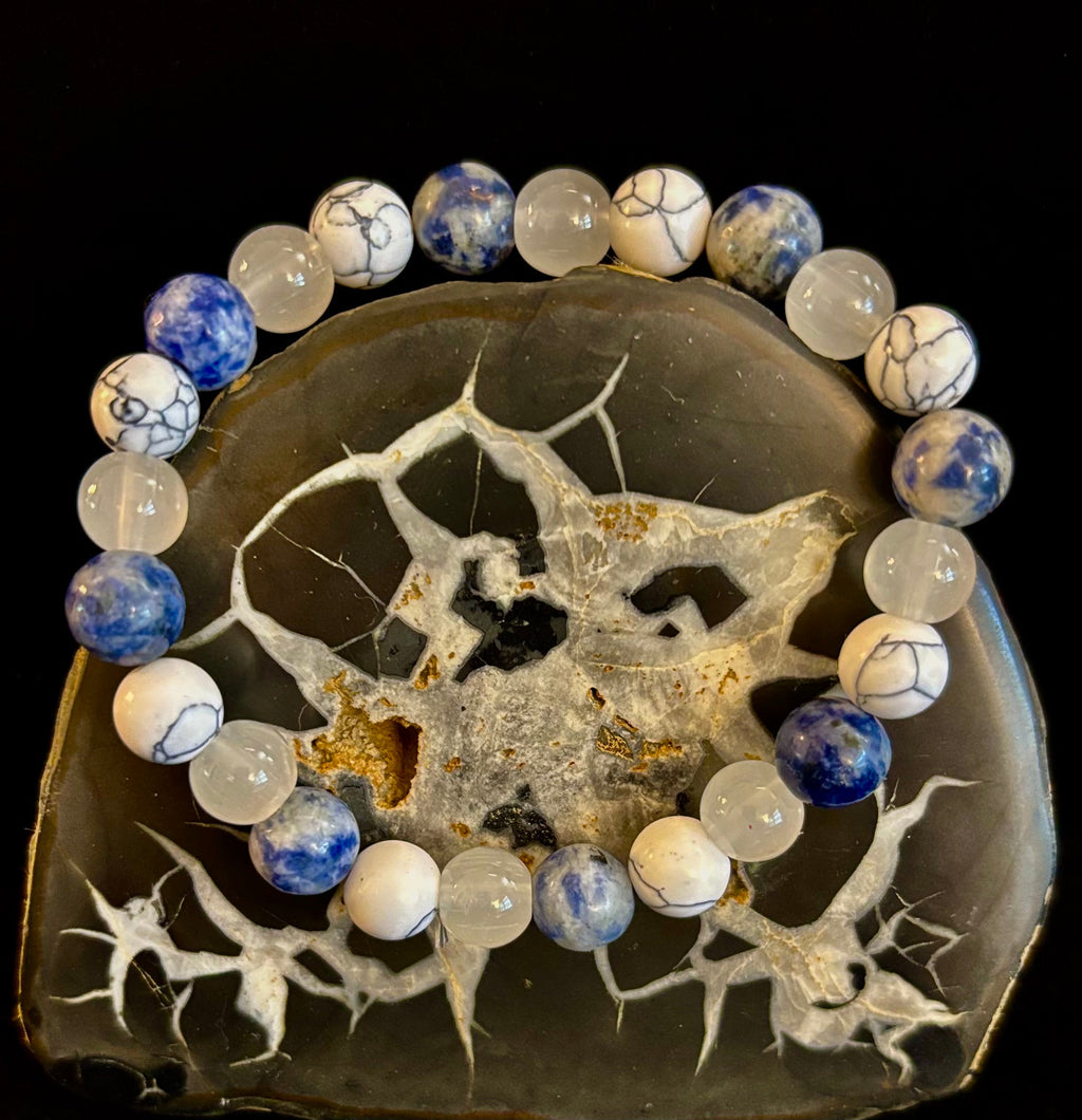 Lapis Lazuli, White Turquoise & Selenite Beaded Bracelet – Protection, Grounding & Spiritual Clarity | | Wiccan Center