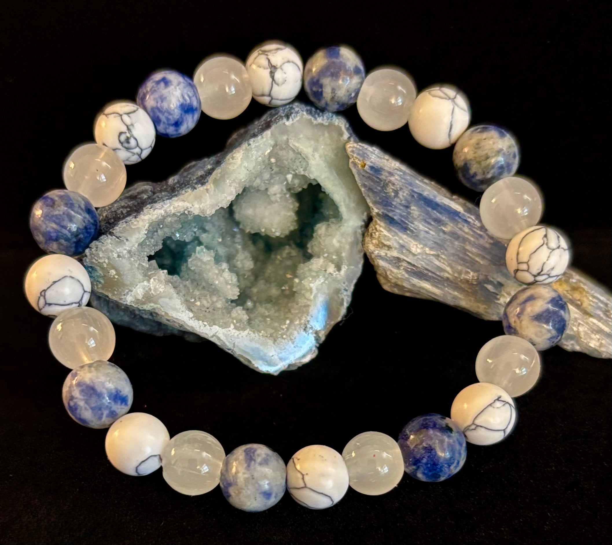Lapis Lazuli, White Turquoise & Selenite Beaded Bracelet – Protection, Grounding & Spiritual Clarity | | Wiccan Center